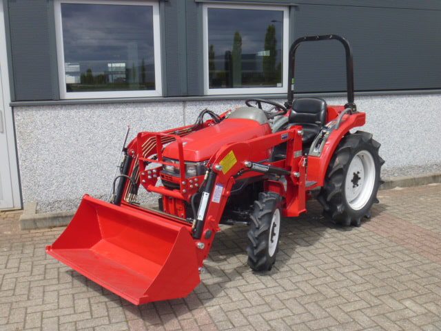 Mitsubishi MT240 4wd