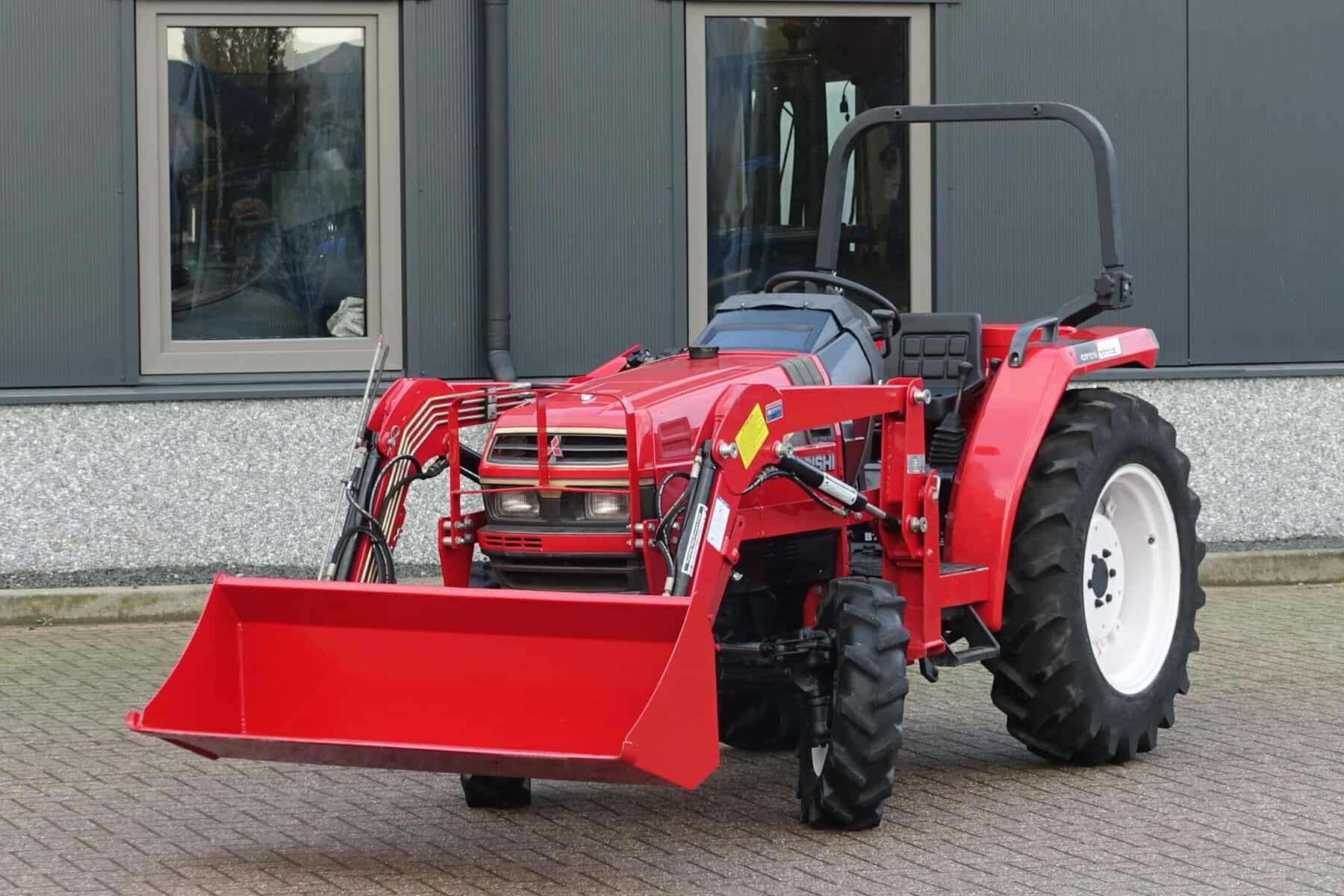 Mitusbishi MT246 4wd