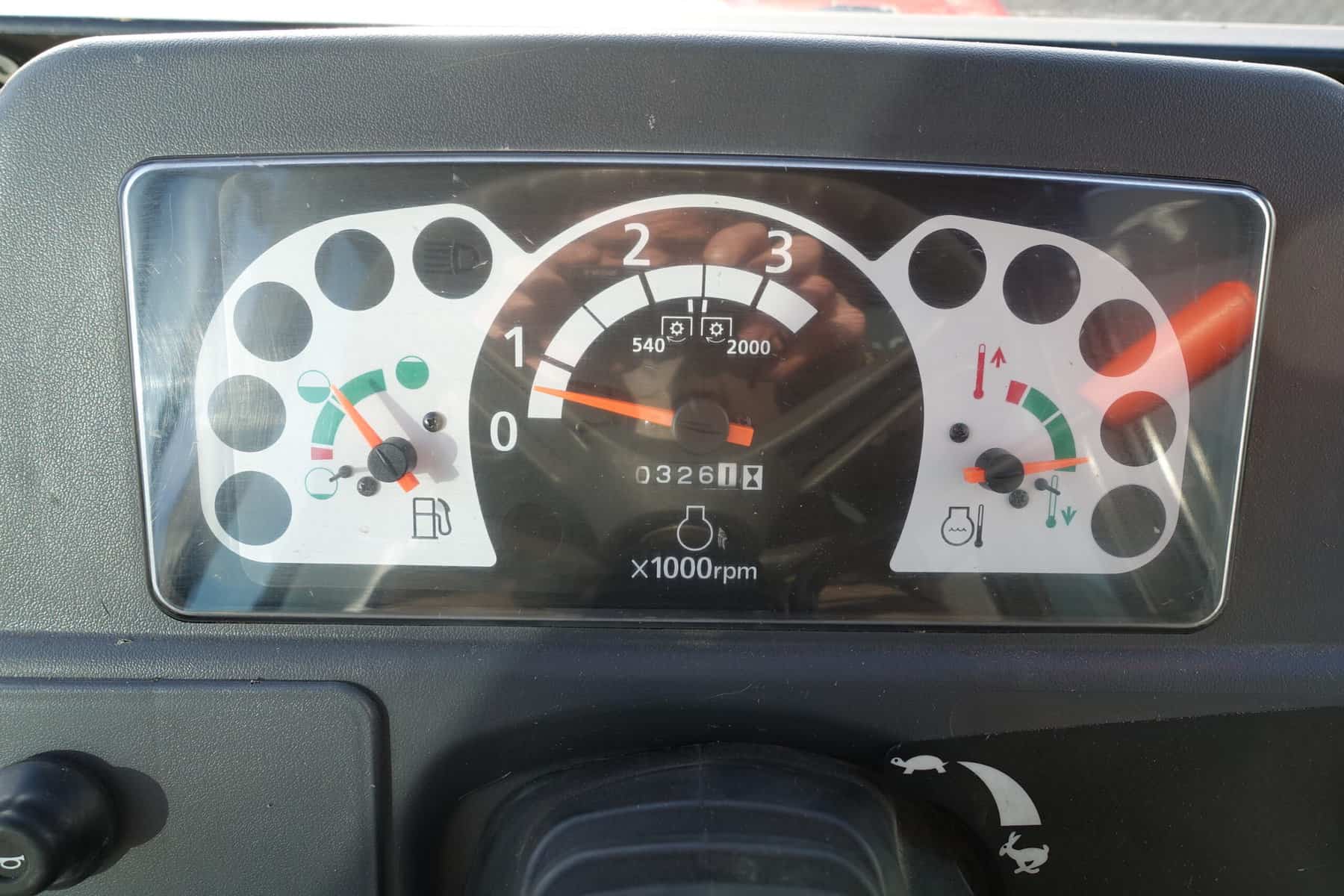 Mitsubishi MT36 4wd HST - Afbeelding 14