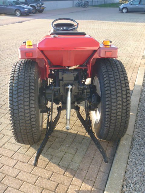 Mitsubishi MTX245 4wd - Afbeelding 14