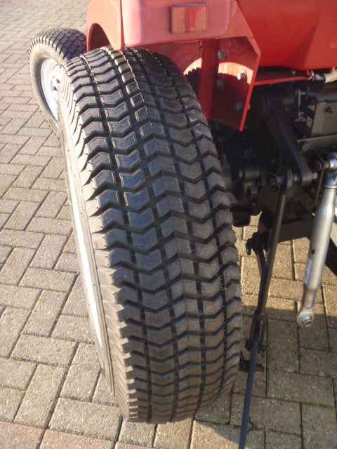 Mitsubishi MTX245 4wd - Afbeelding 17