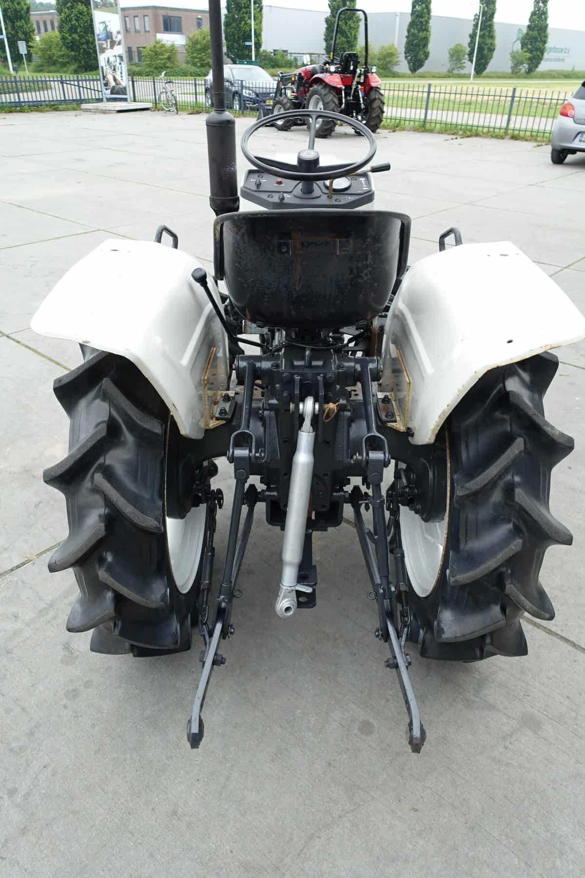 Mitsubishi ST1540 4wd - Afbeelding 12