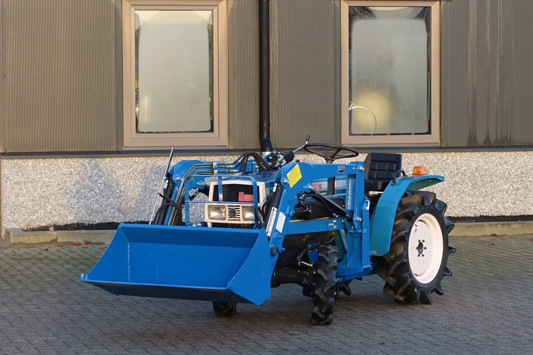 Mitsubsihi MT1601 4wd