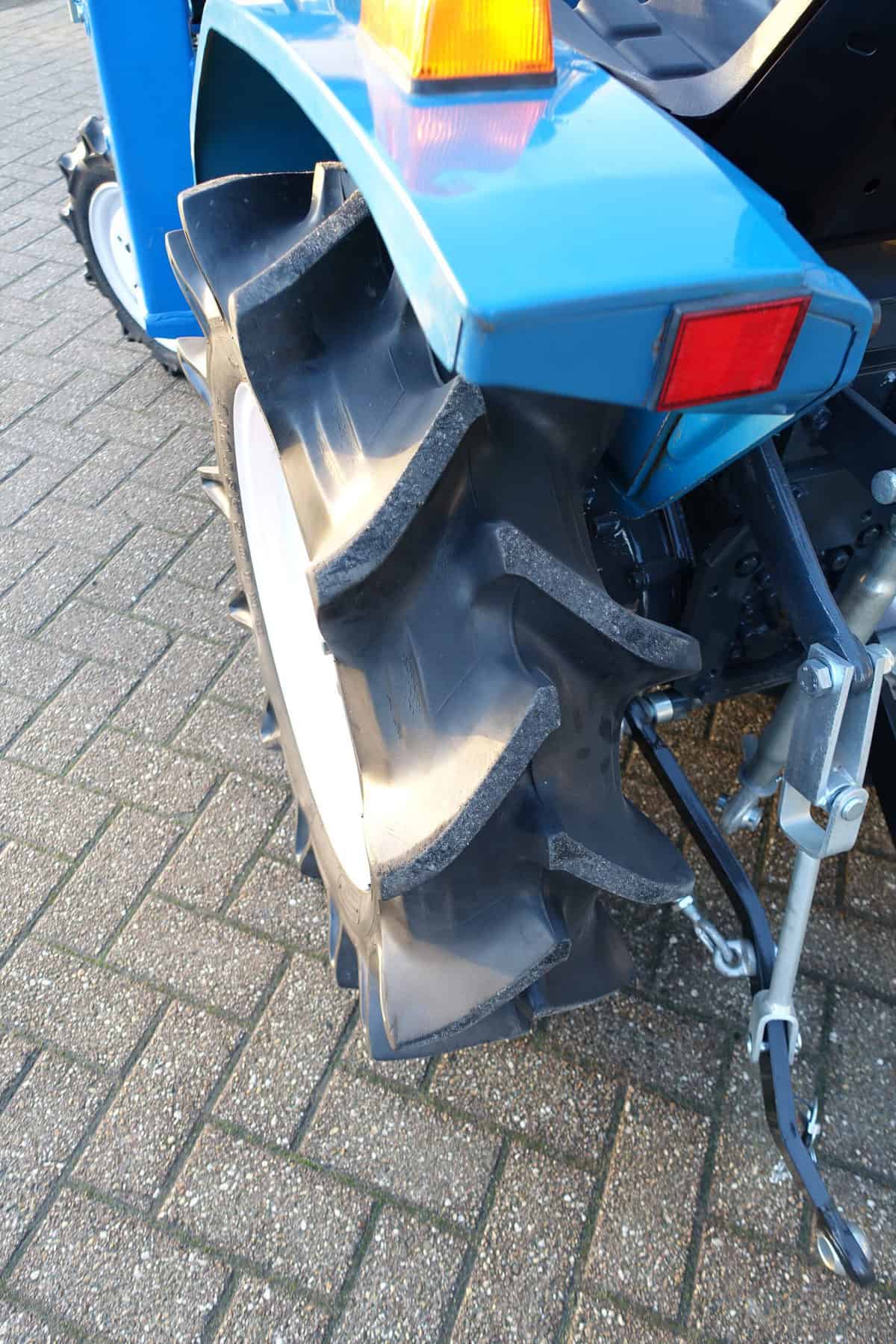 Mitsubsihi MT1601 4wd - Afbeelding 15