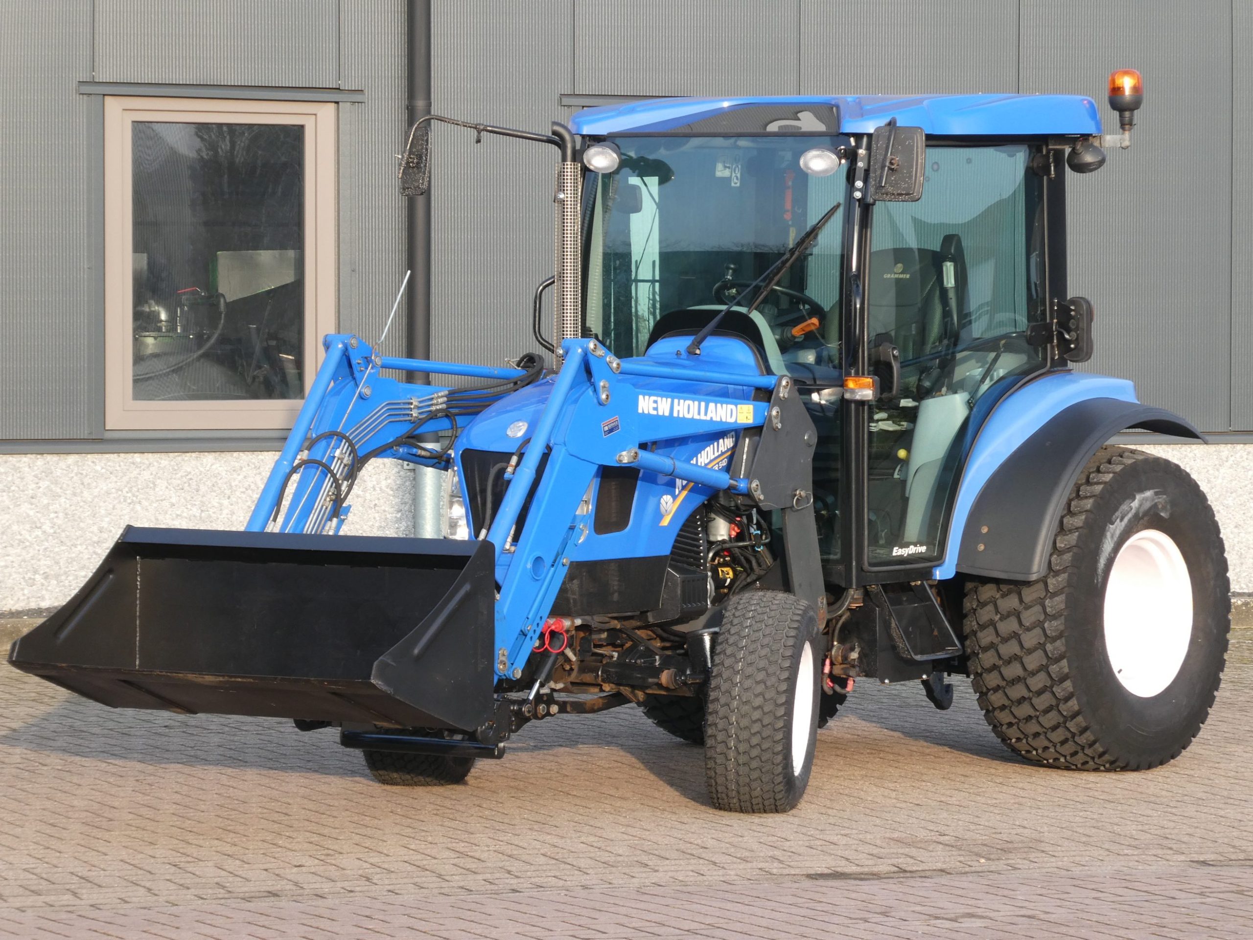 New Holland Boomer 54D