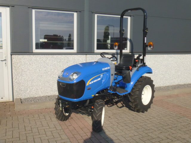 New Holland Boomer 20