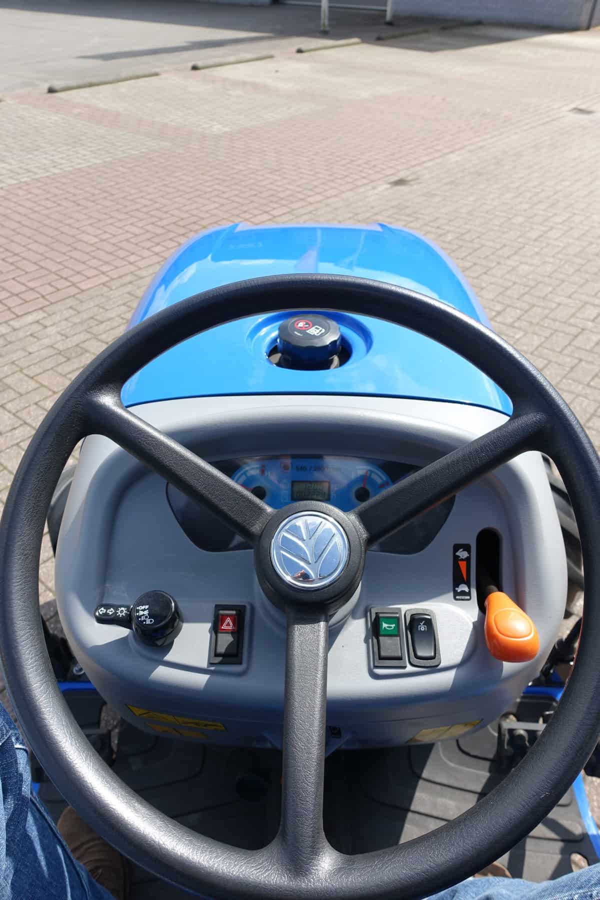 New Holland Boomer 25 - Afbeelding 12