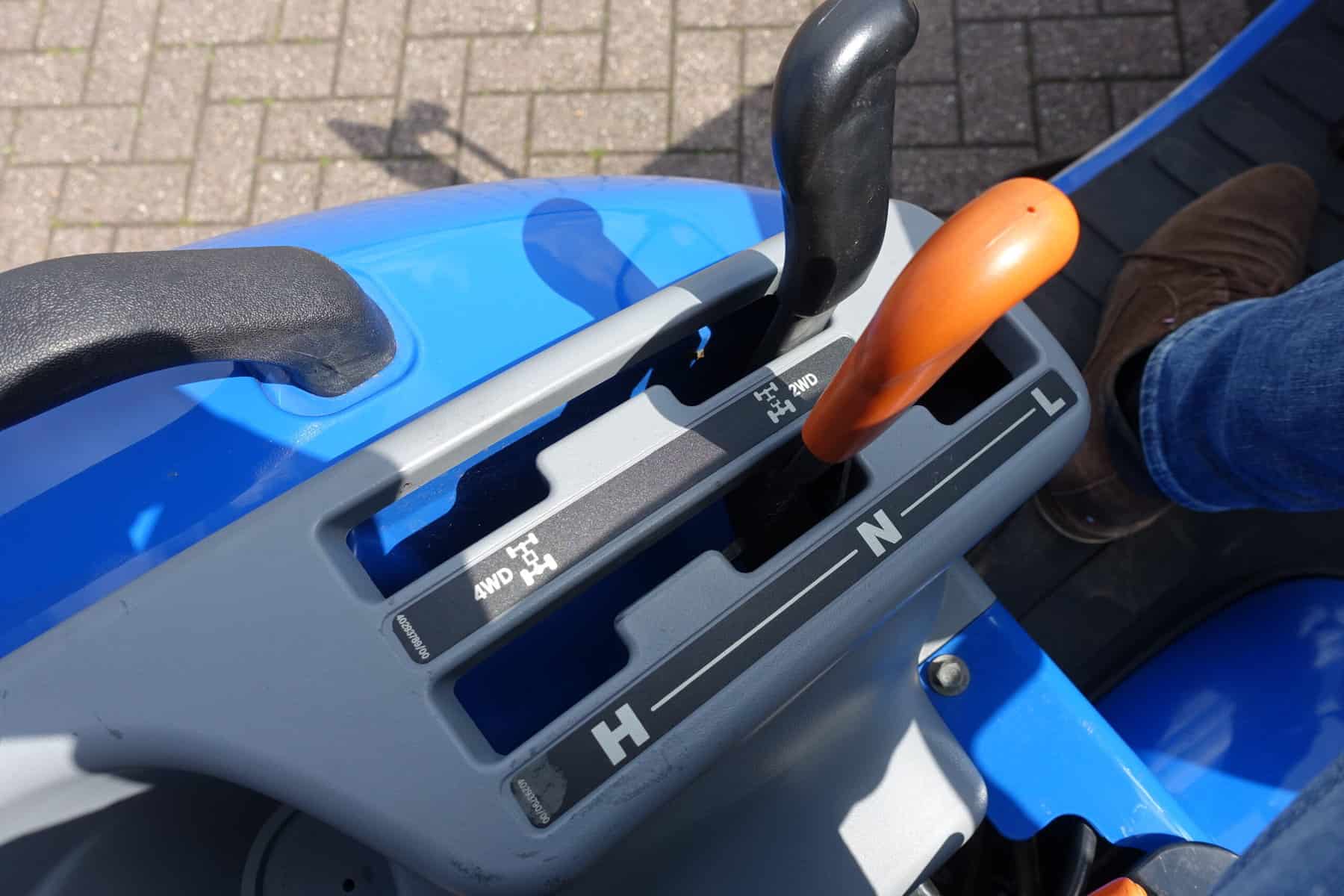 New Holland Boomer 25 - Afbeelding 13