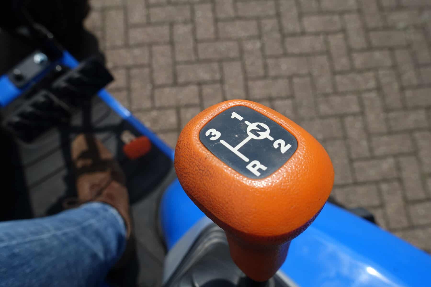 New Holland Boomer 25 - Afbeelding 14