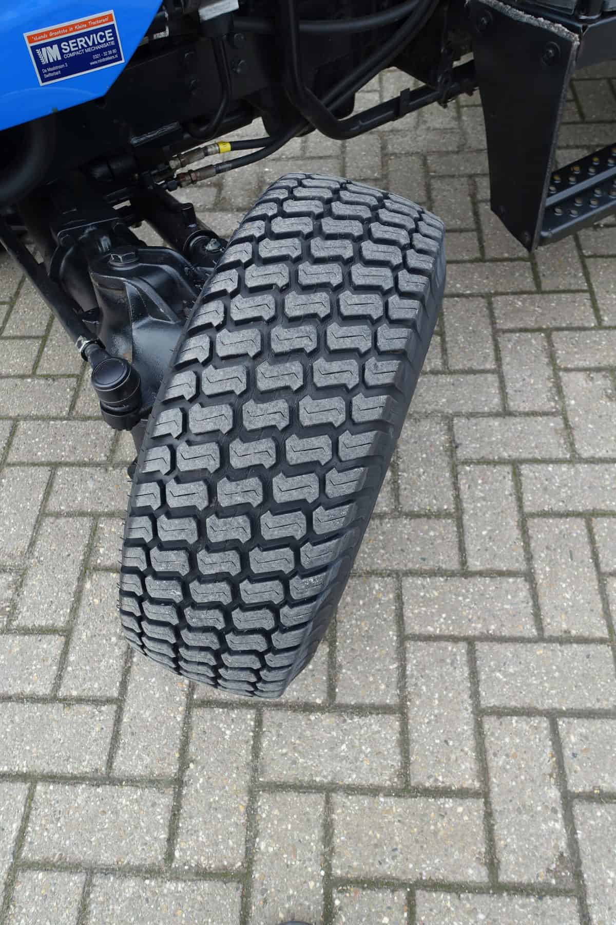 New Holland Boomer 30 - Afbeelding 25