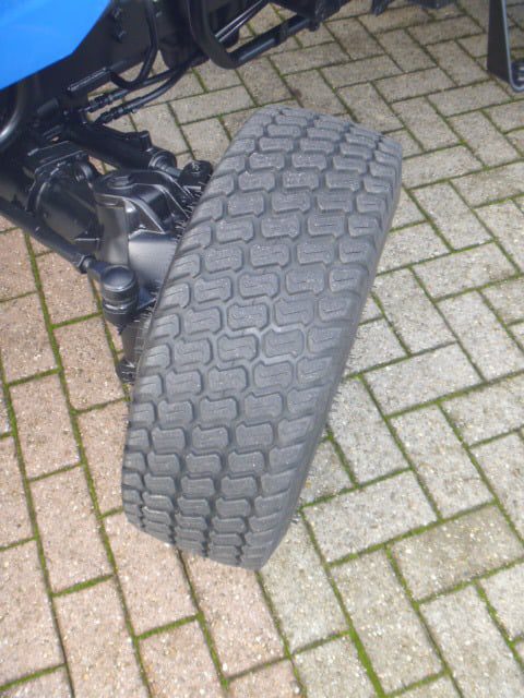 New Holland Boomer 30 4wd - Afbeelding 26