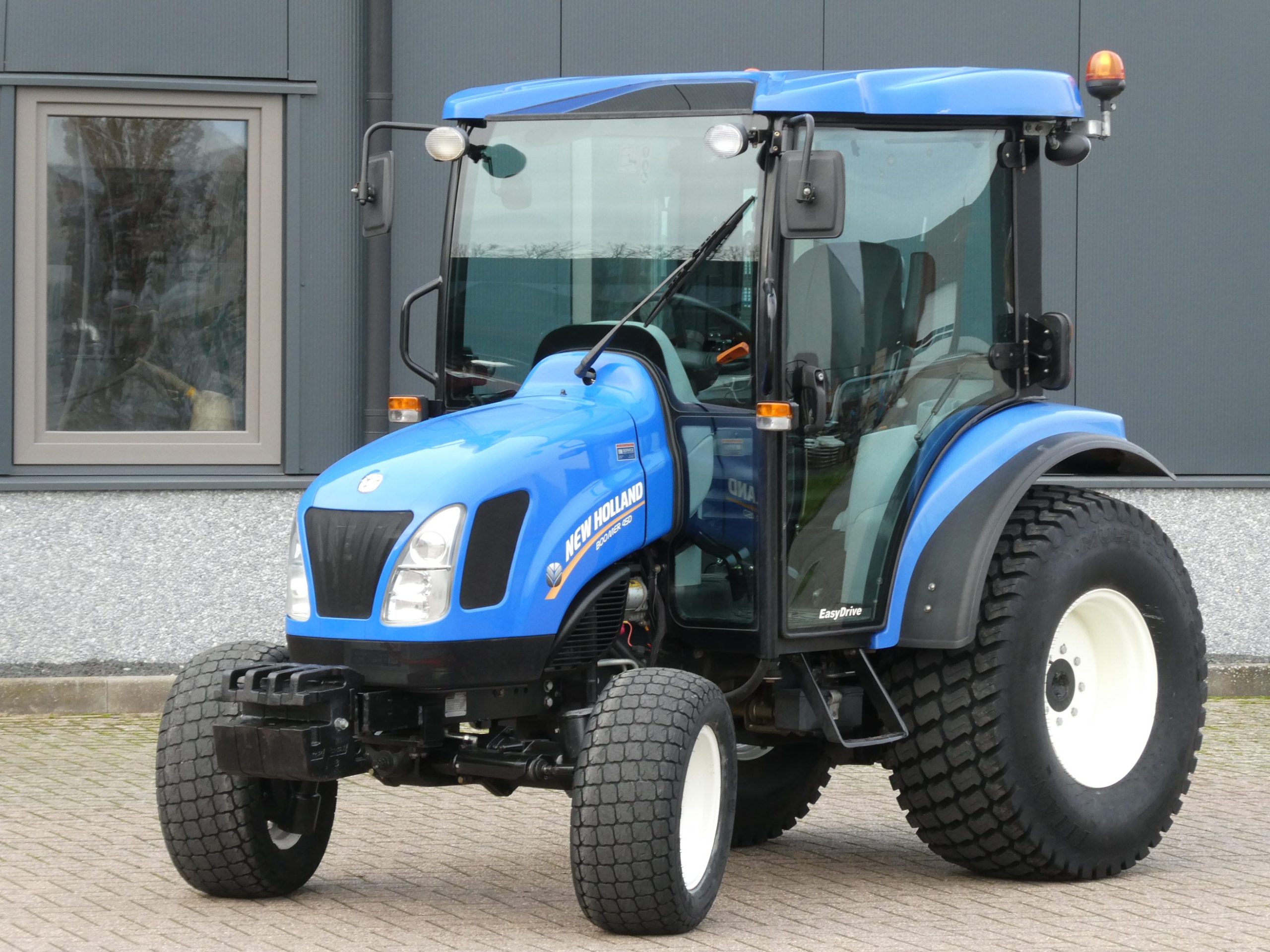 New Holland 45D 4wd CVT