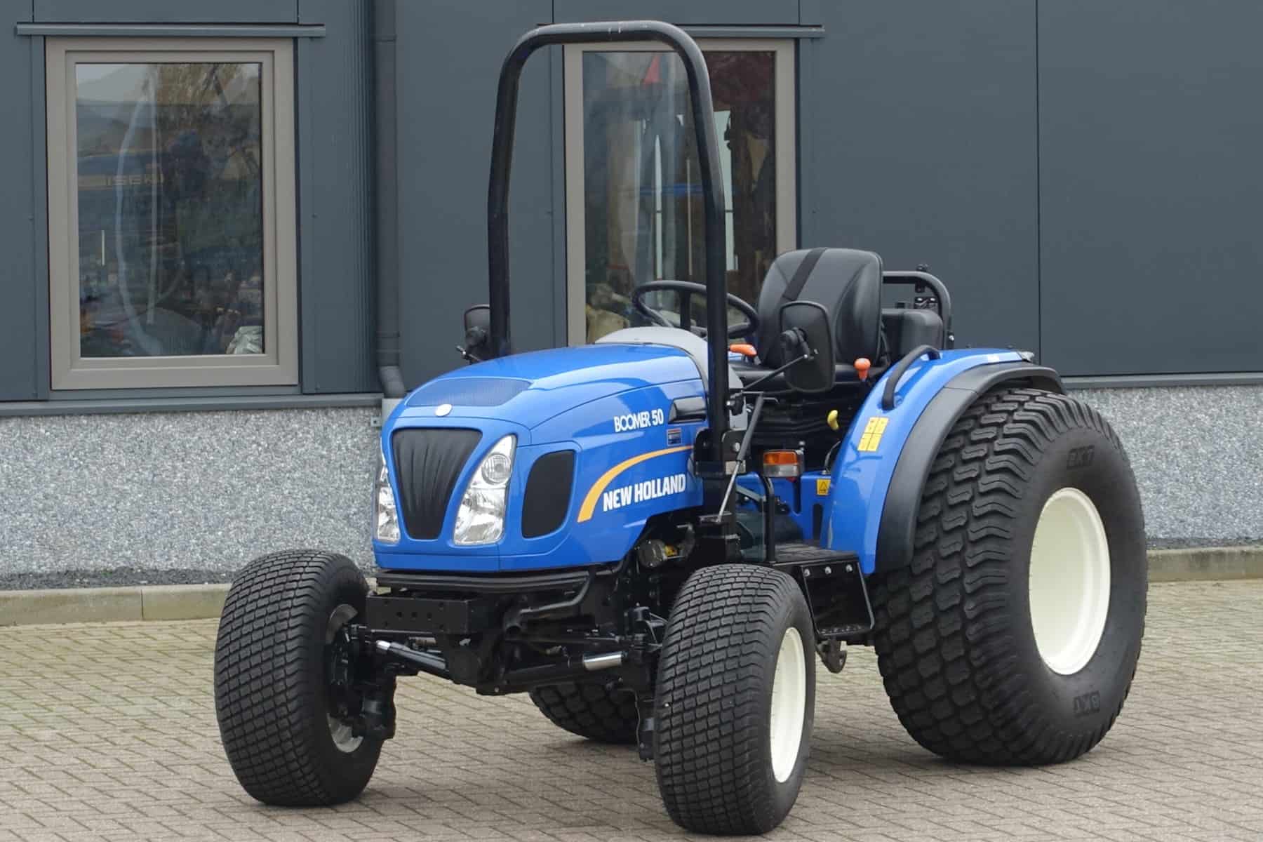 New Holland Boomer 50