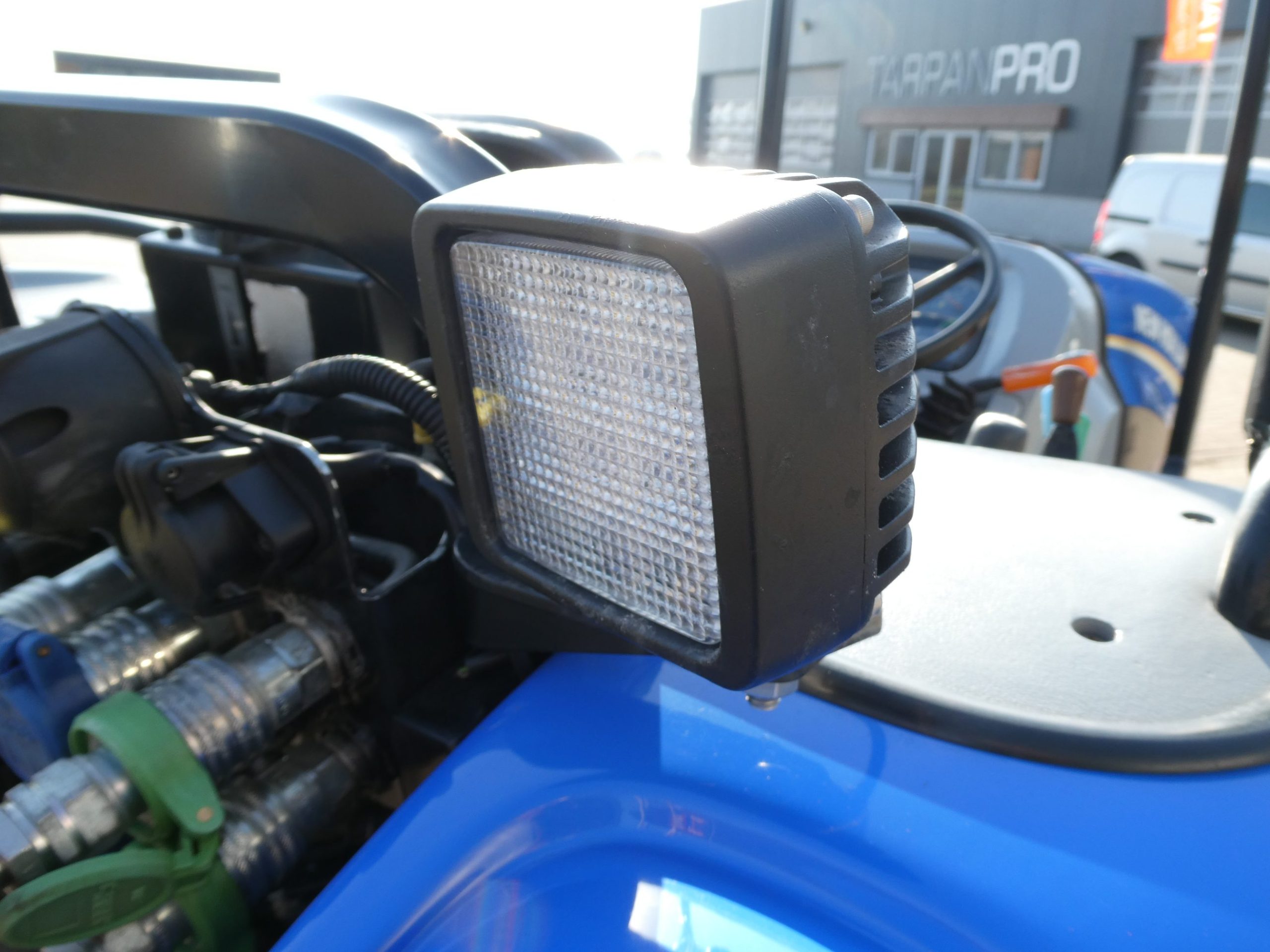 New Holland T3.65F 4wd - Afbeelding 32