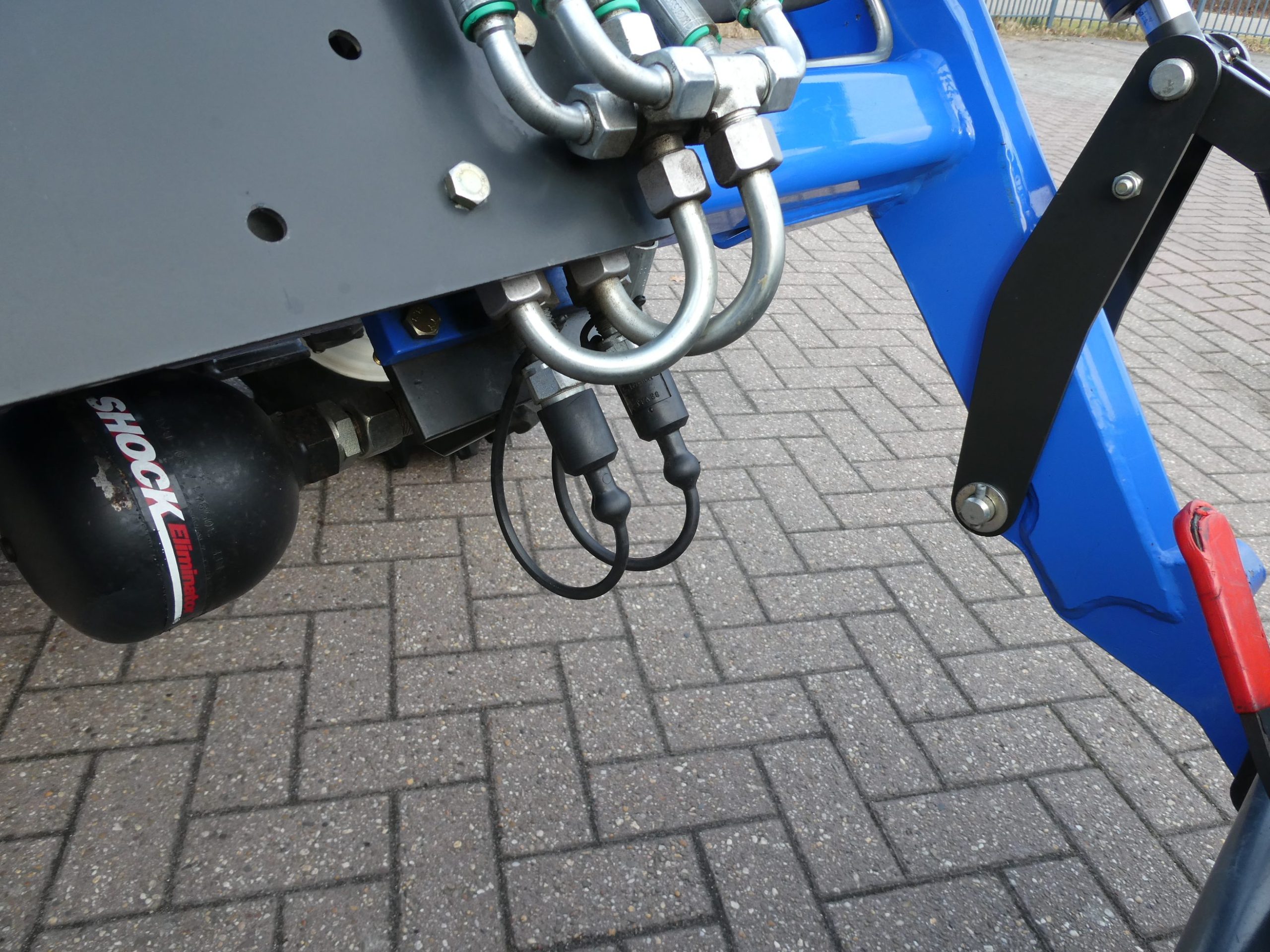 New Holland T3.65F 4wd - Afbeelding 2