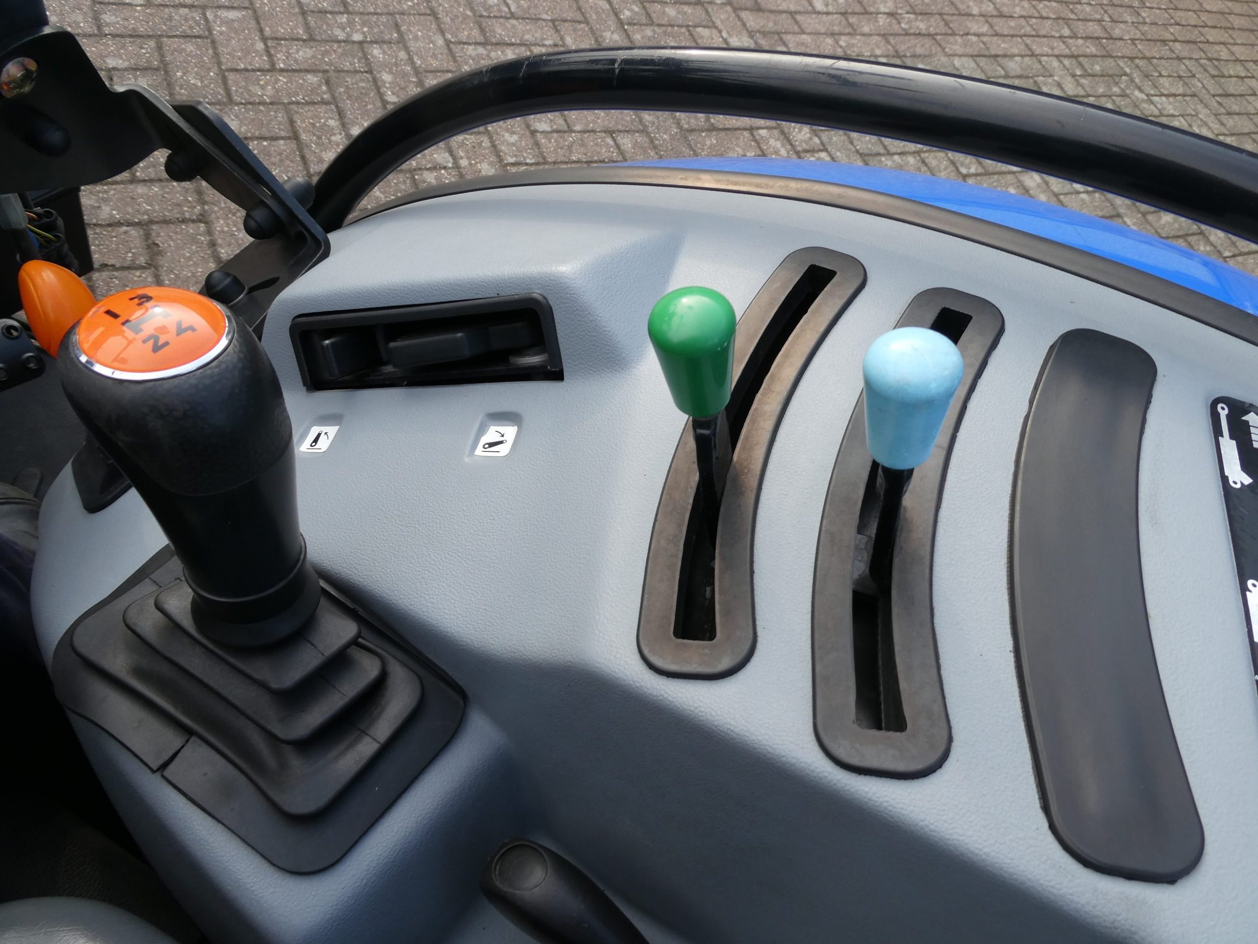 New Holland T3.65F 4wd - Afbeelding 22