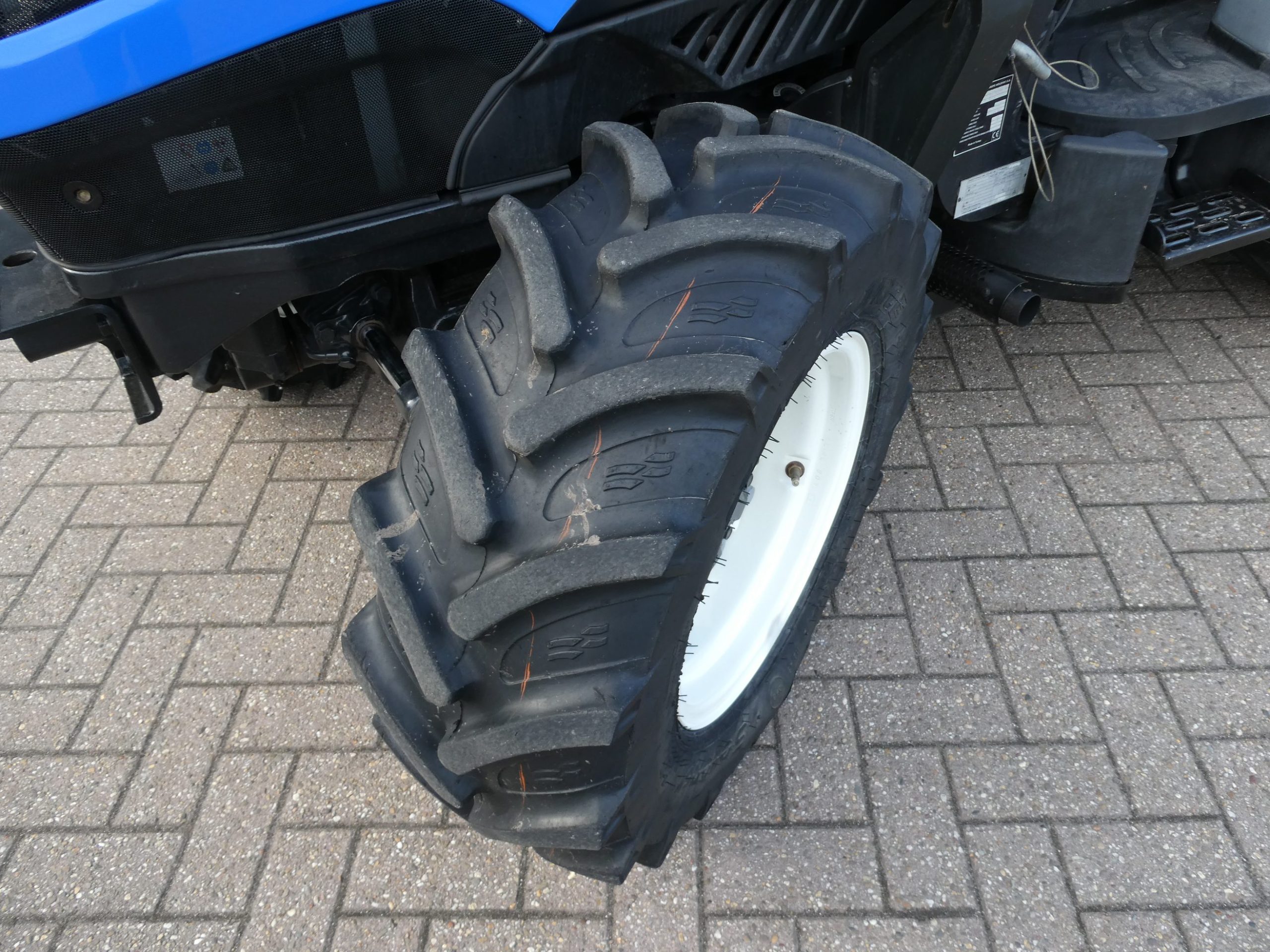 New Holland T3.65F 4wd - Afbeelding 40