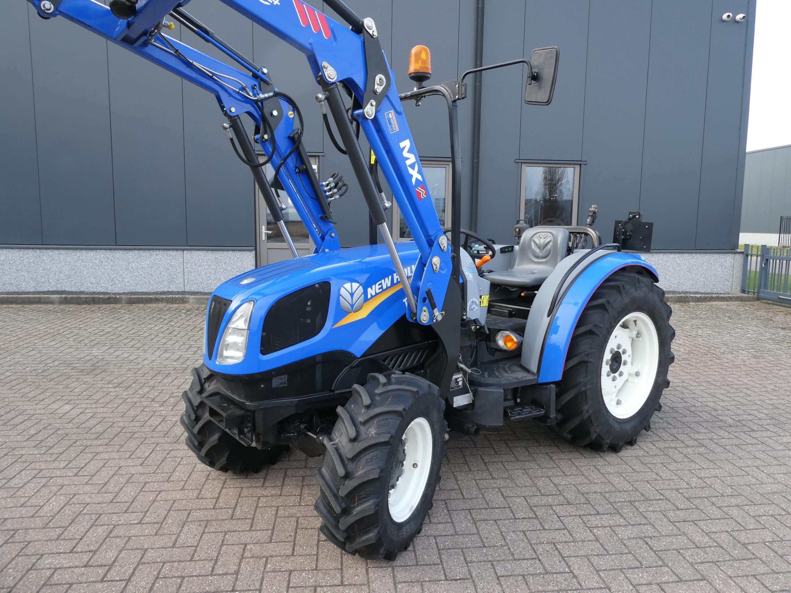 New Holland T3.65F 4wd - Afbeelding 6