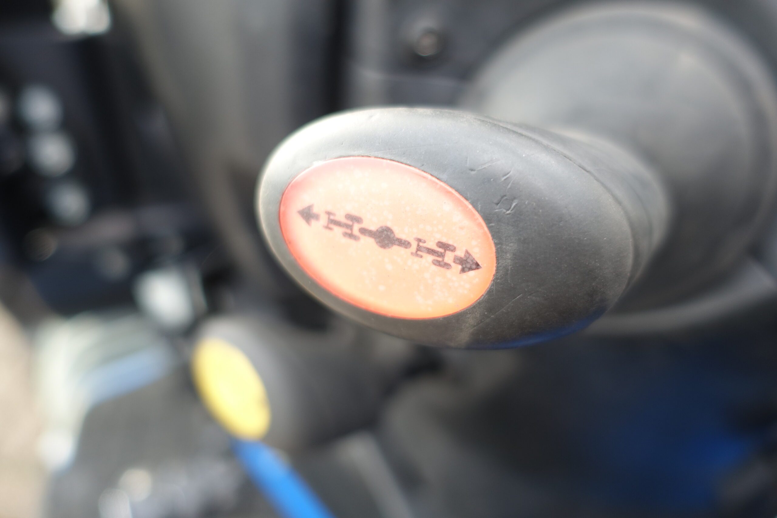 New Holland T3030 4wd - Afbeelding 14