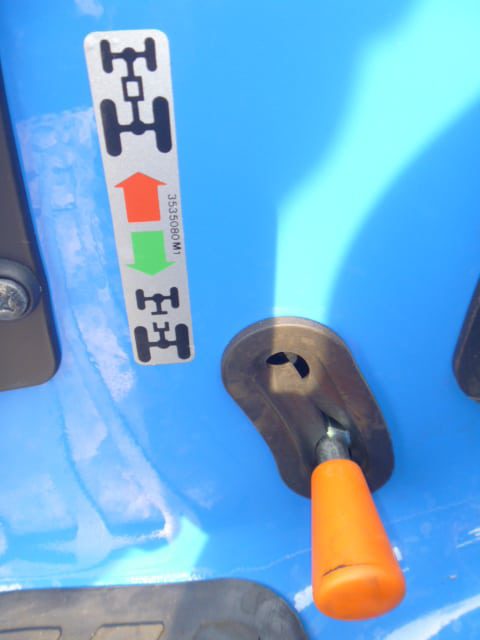 New Holland T3030 4wd - Afbeelding 17