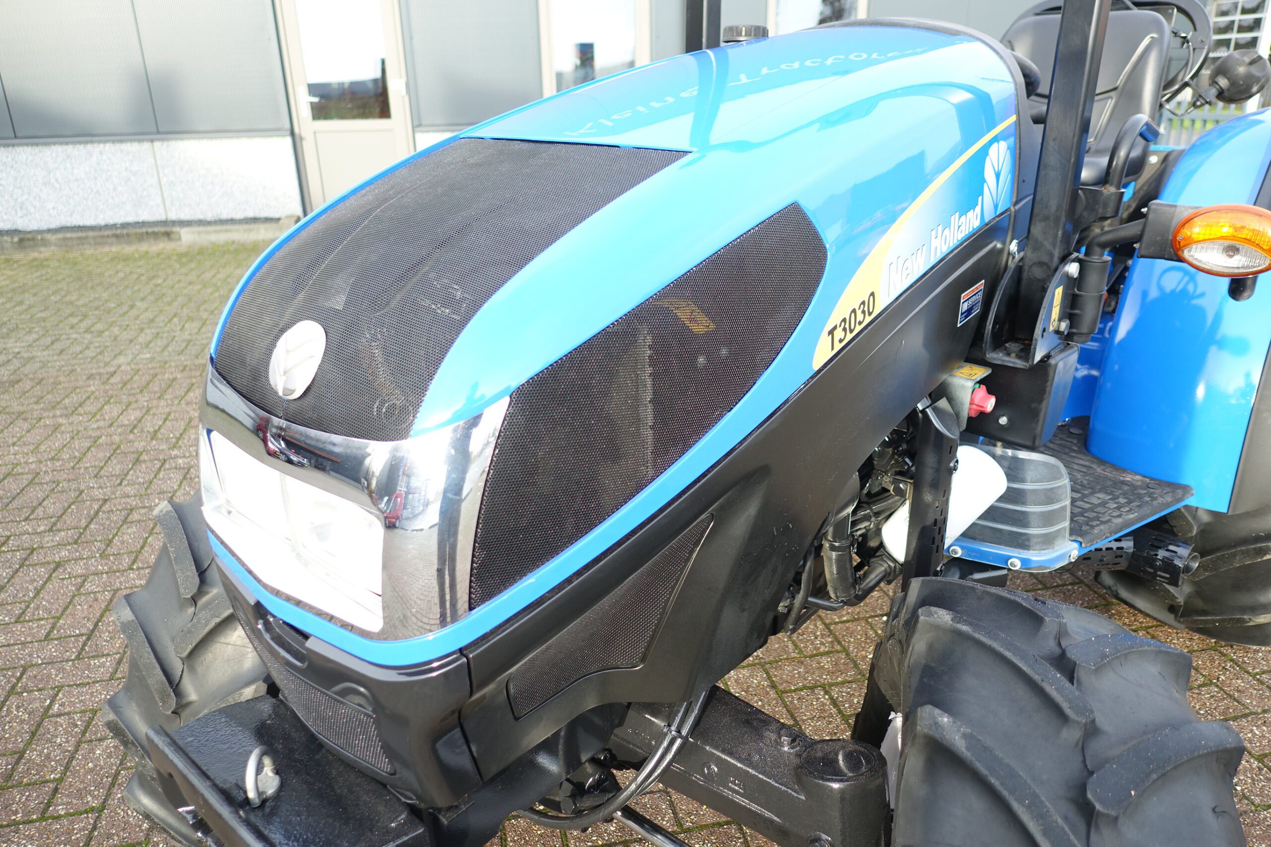 New Holland T3030 4wd - Afbeelding 4