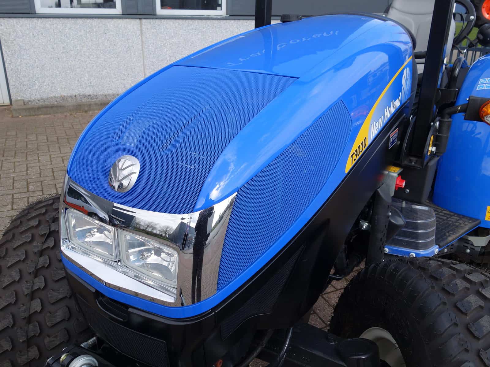 New Holland T3030 4wd - Afbeelding 5