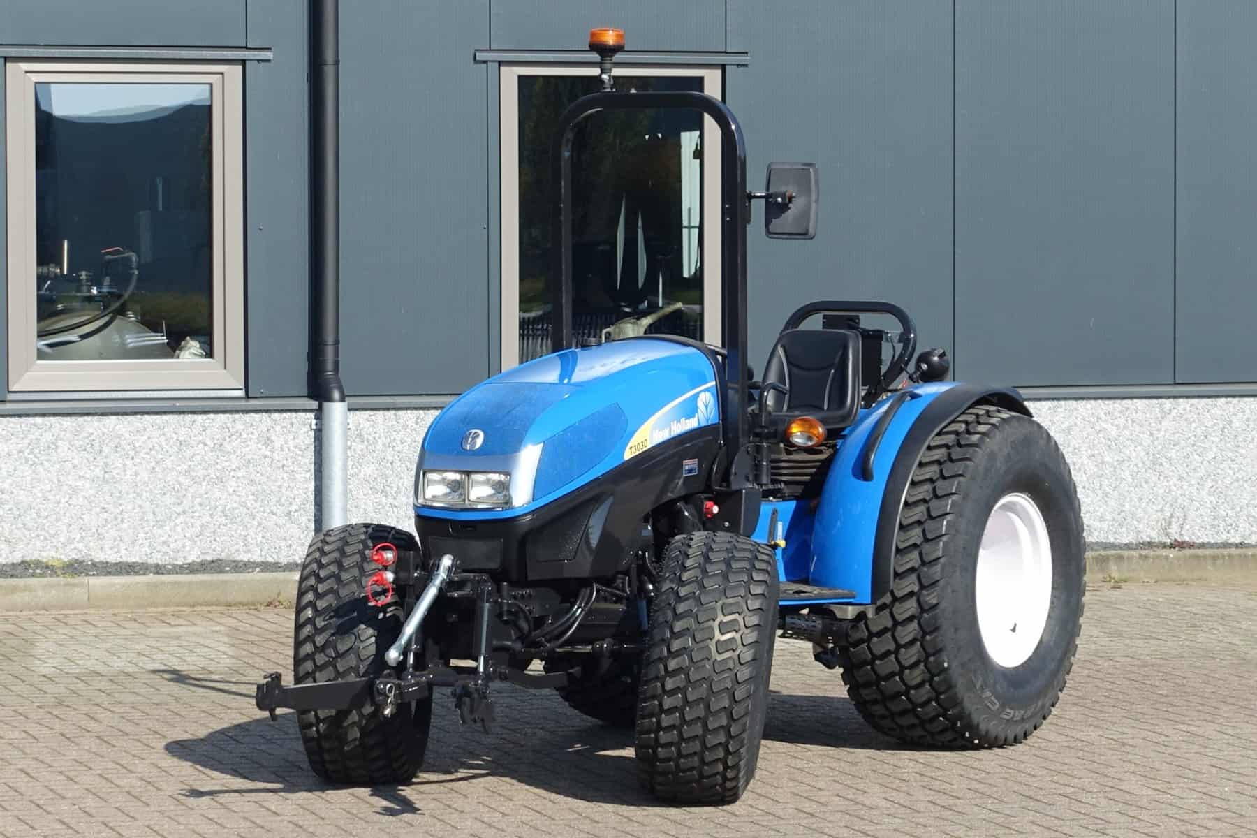 New Holland T3030 4wd