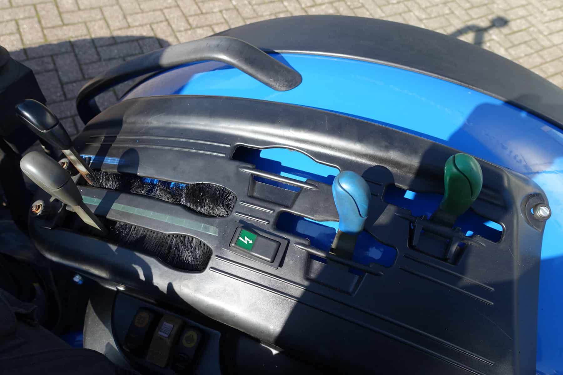 New Holland T3030 4wd - Afbeelding 20