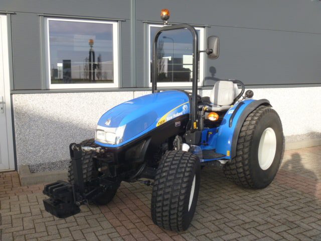 New Holland T3030 4wd