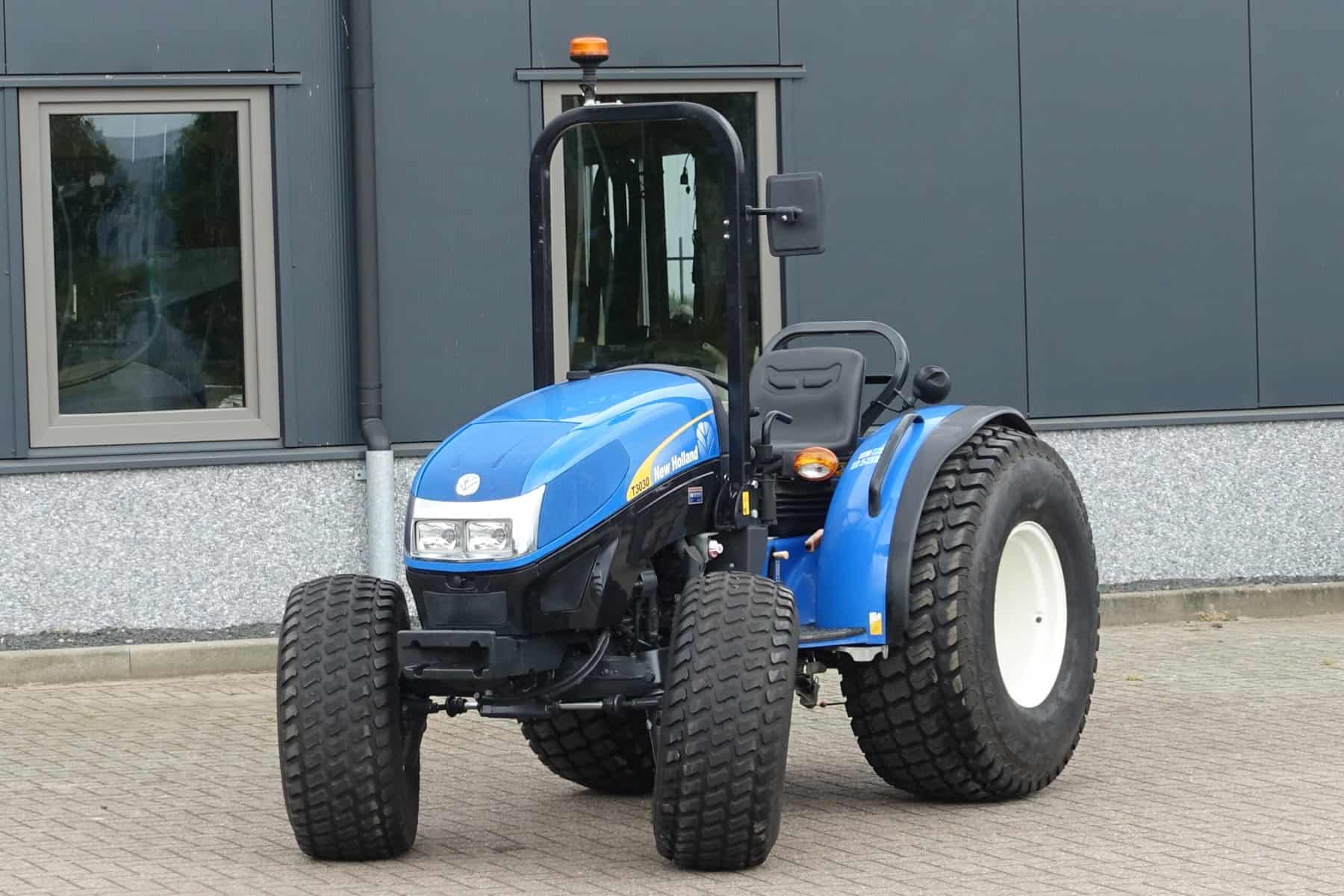 New Holland T3030 4wd