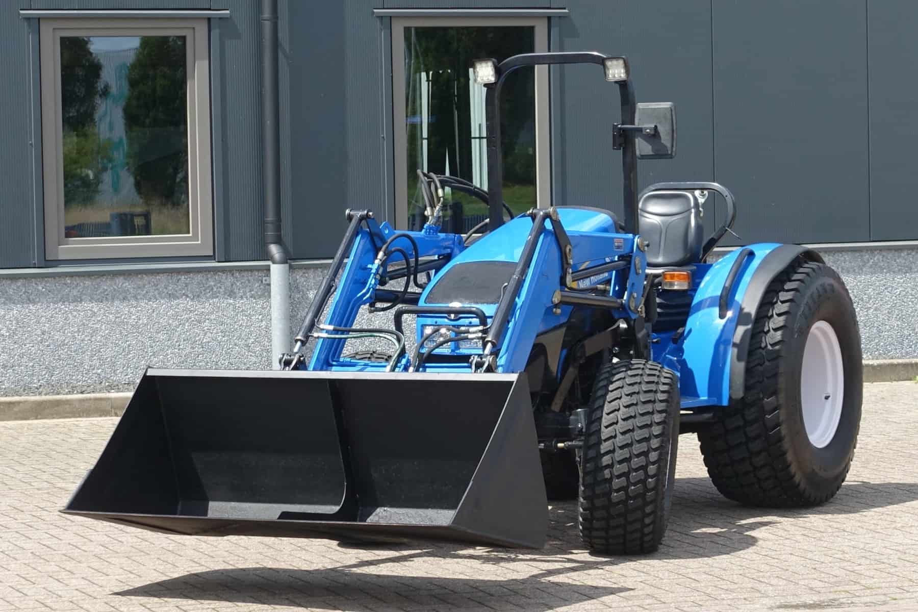 New Holland T3030 4wd