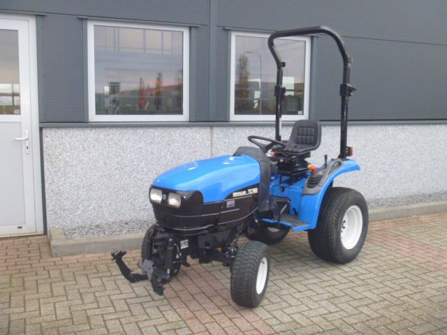 New Holland TC18 4wd