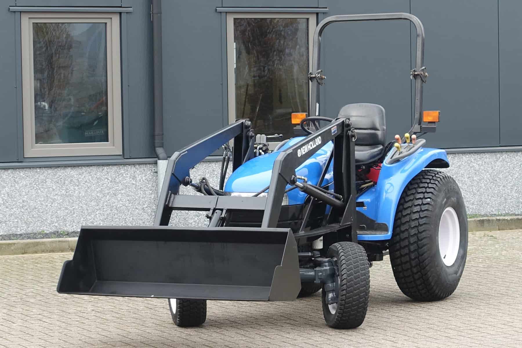 New Holland TC29 4wd HST