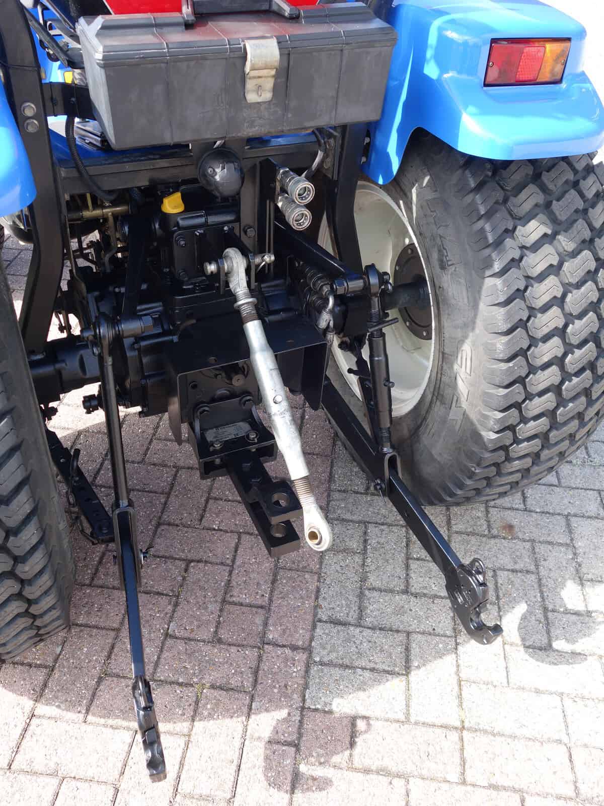 New Holland TC31 4wd - Afbeelding 16