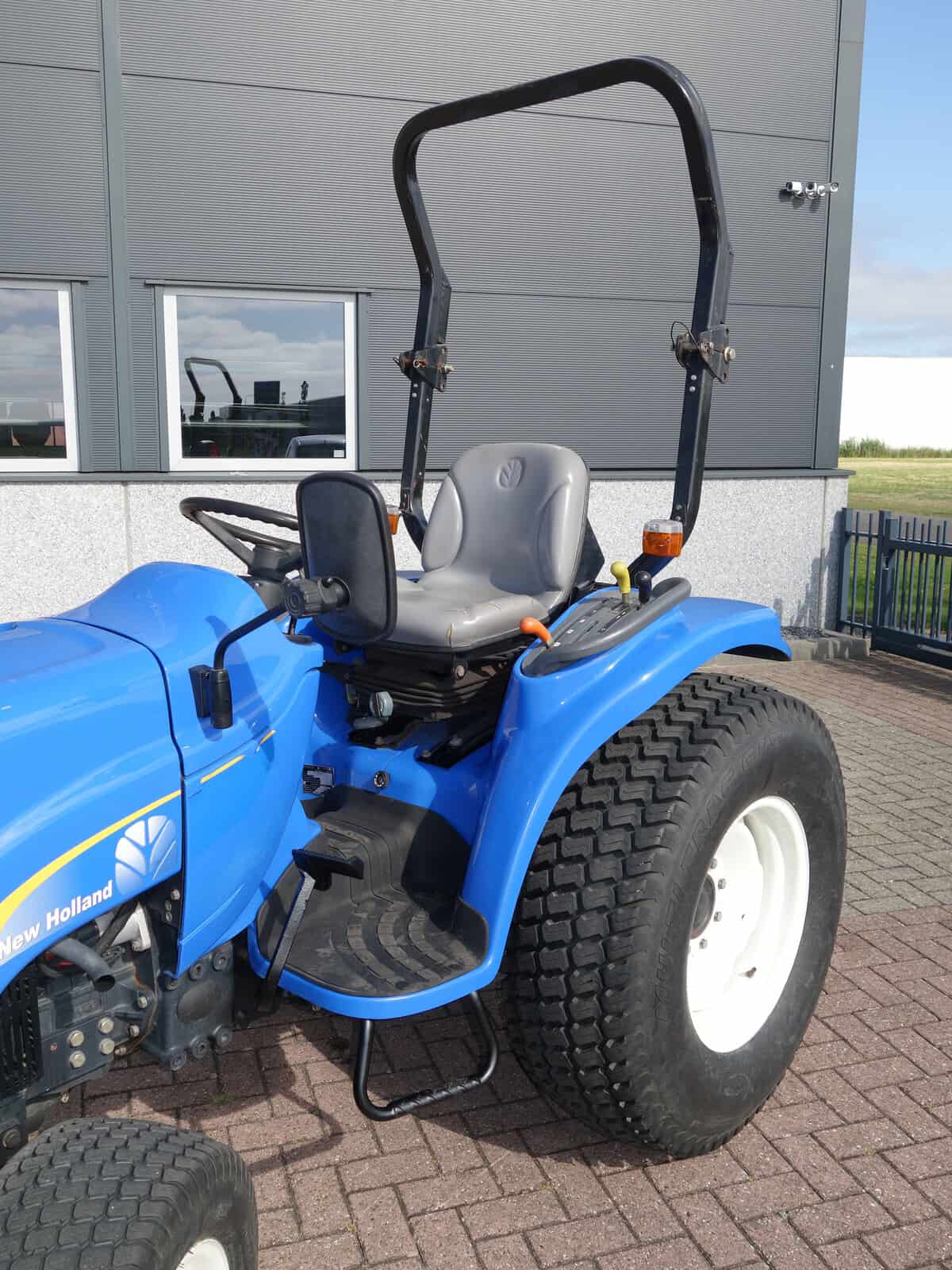 New Holland TC31 4wd - Afbeelding 7