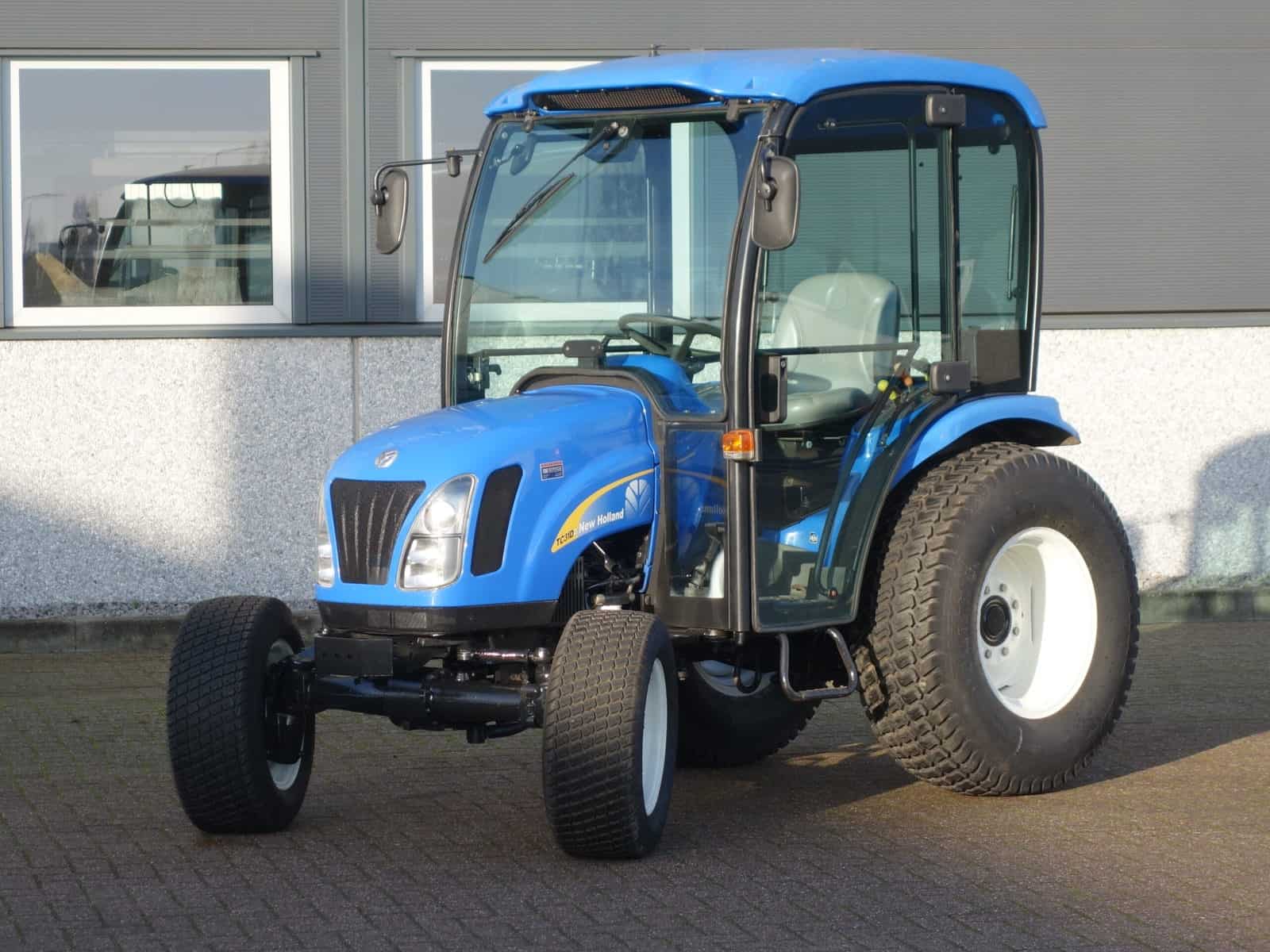 New Holland TC31DA 4wd