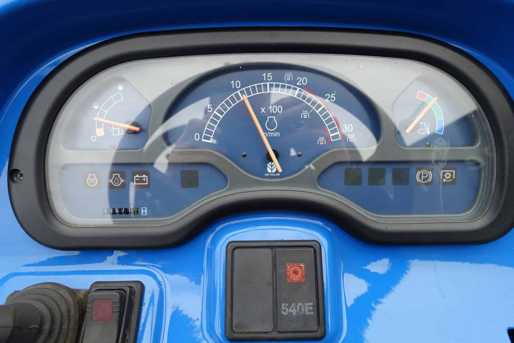 New Holland TC45D 4wd - Afbeelding 12