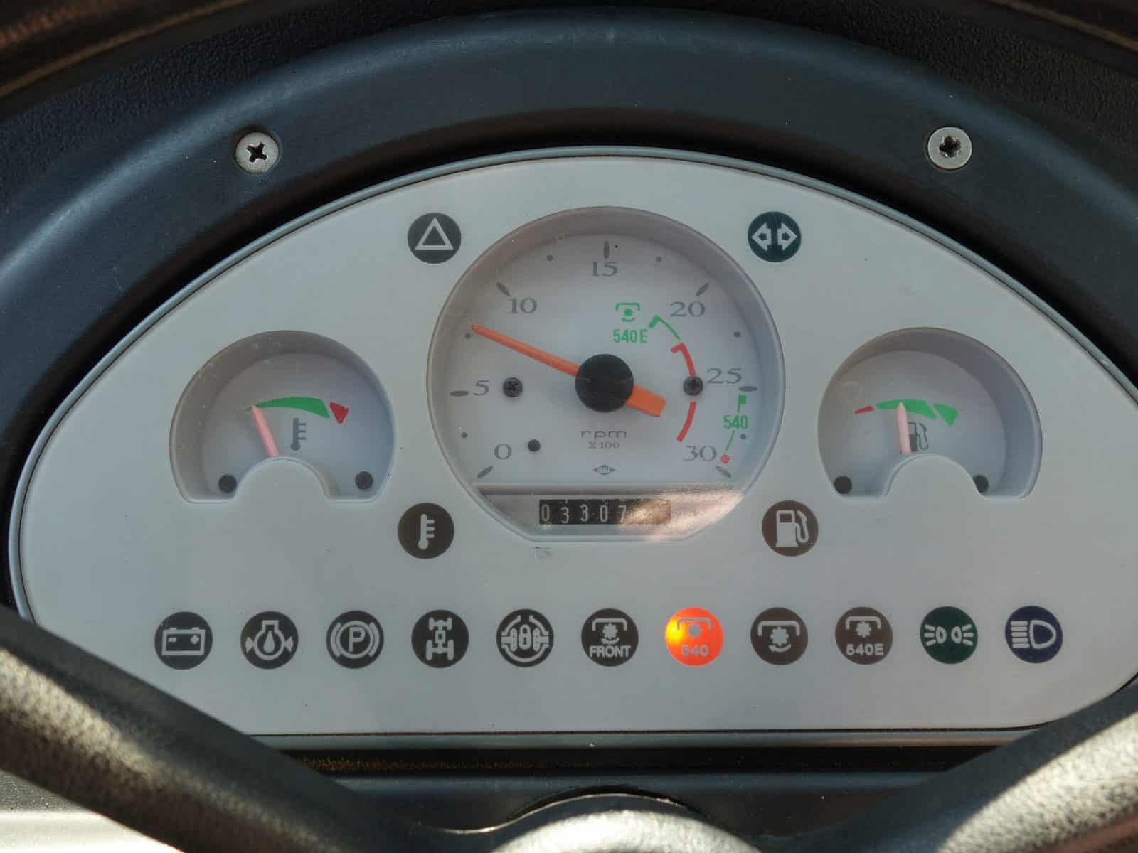 New Holland TCE40 4wd - Afbeelding 11