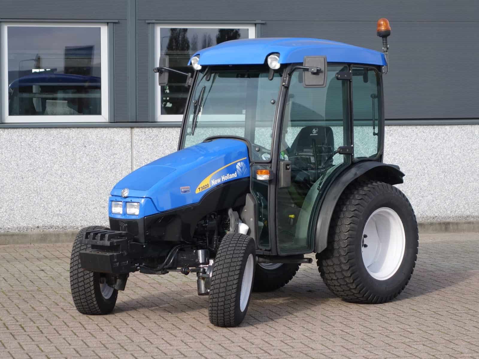 New Holland TCE45