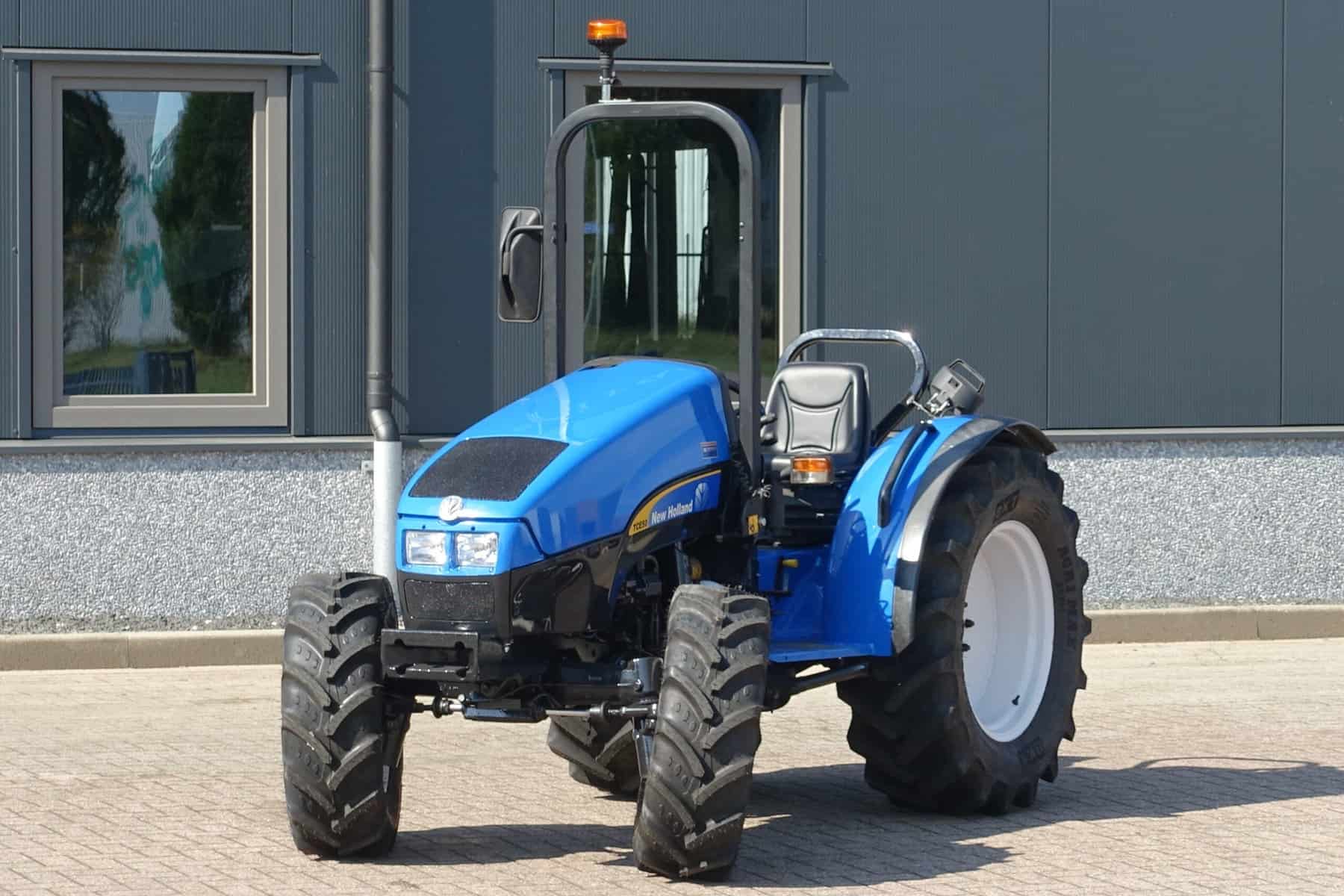 New Holland TCE50 4wd