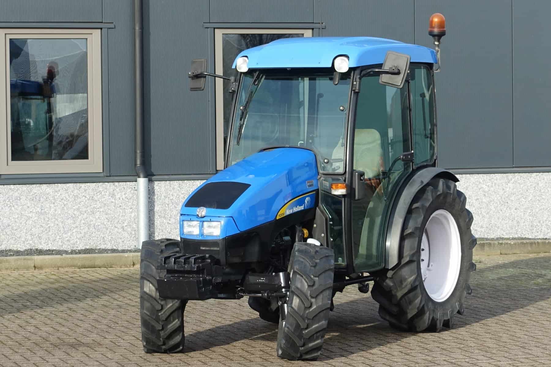 New Holland TCE50 4wd