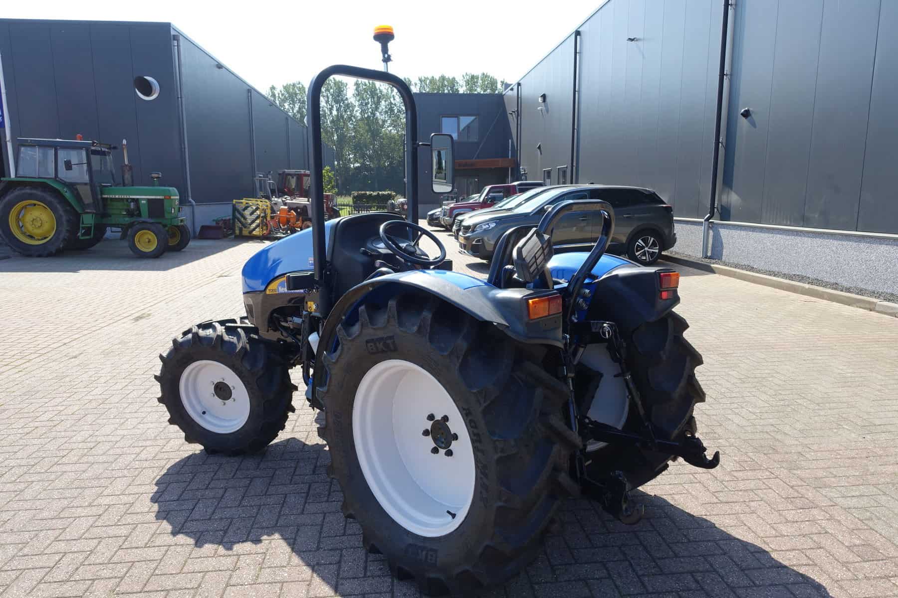 New Holland TCE50 4wd - Afbeelding 16