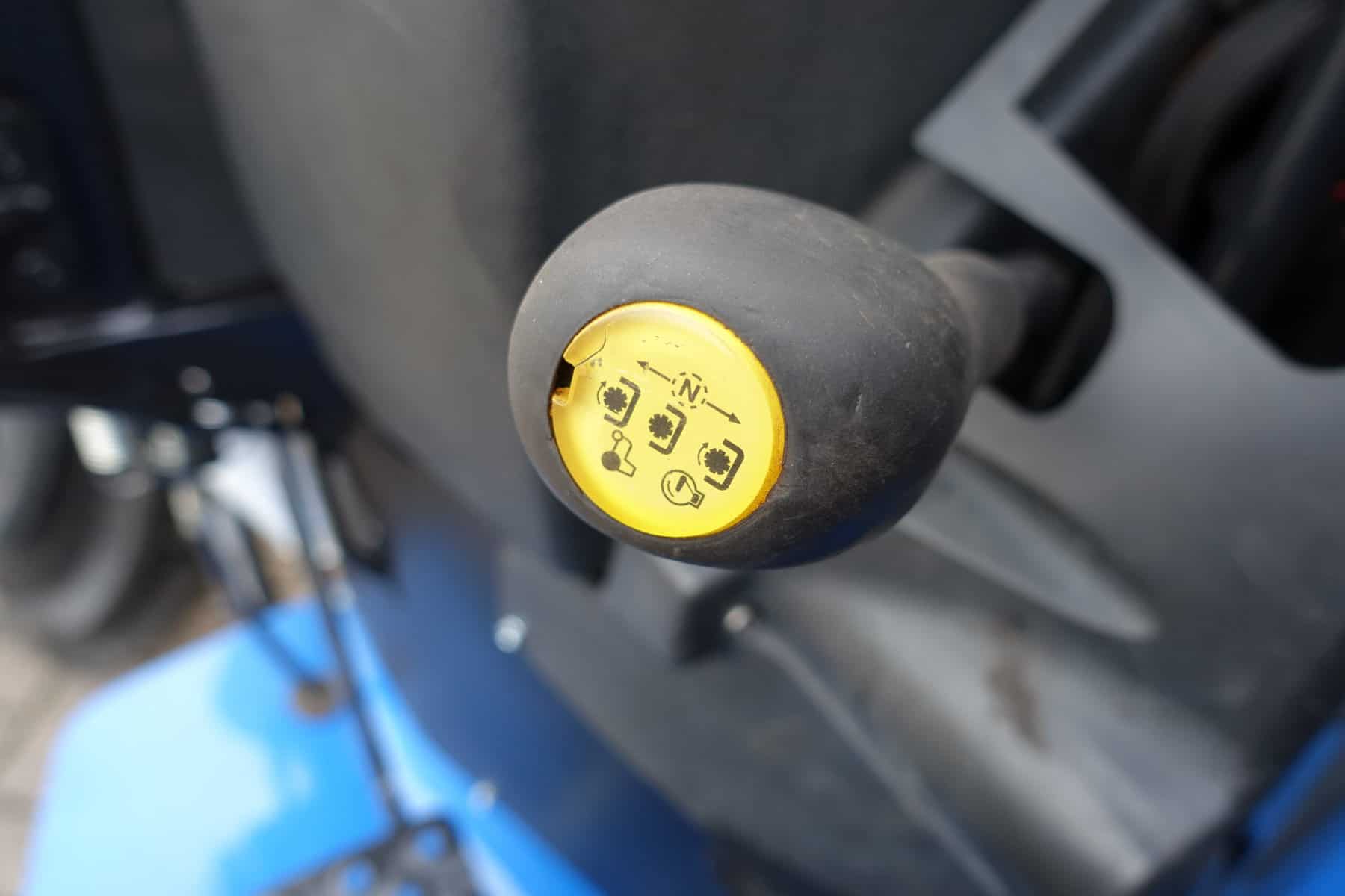 New Holland TCE50 4wd - Afbeelding 15