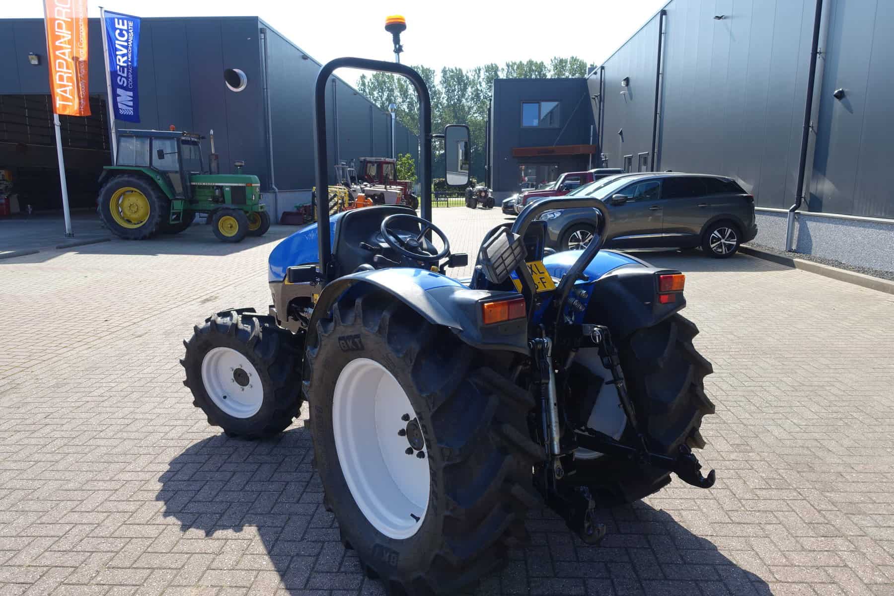 New Holland TCE50 4wd - Afbeelding 17
