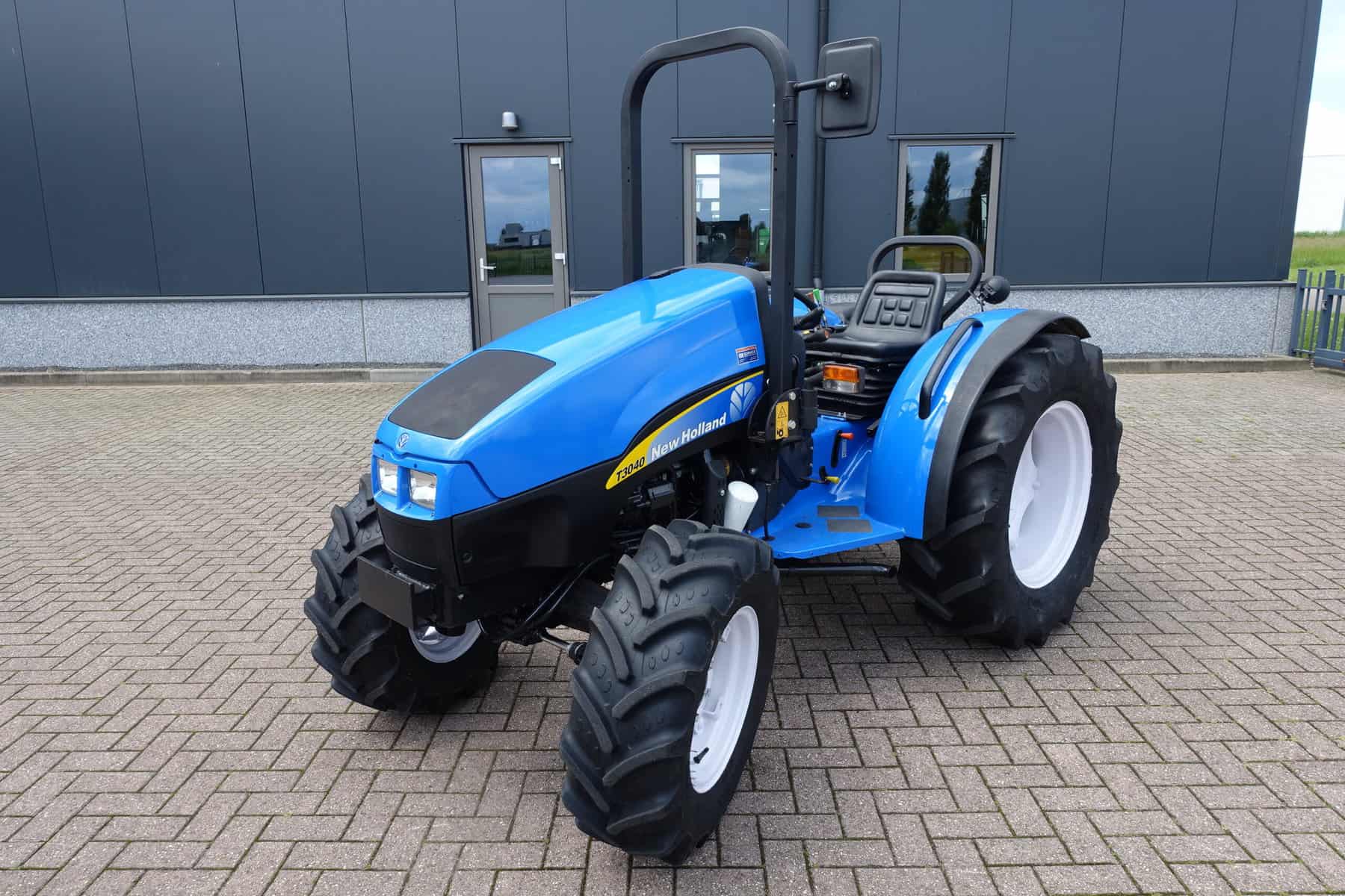 New Holland TCE50 4wd - Afbeelding 3