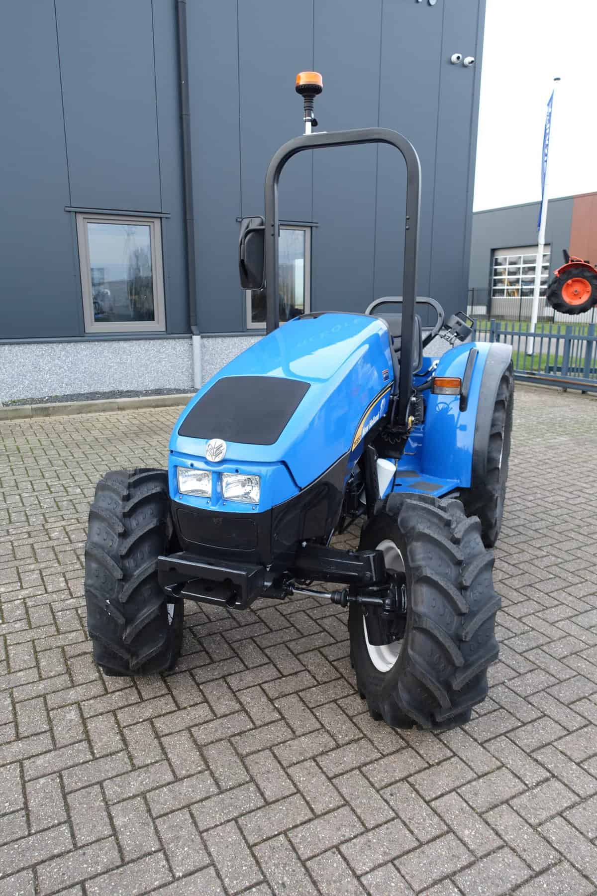 New Holland TCE50 4wd - Afbeelding 5