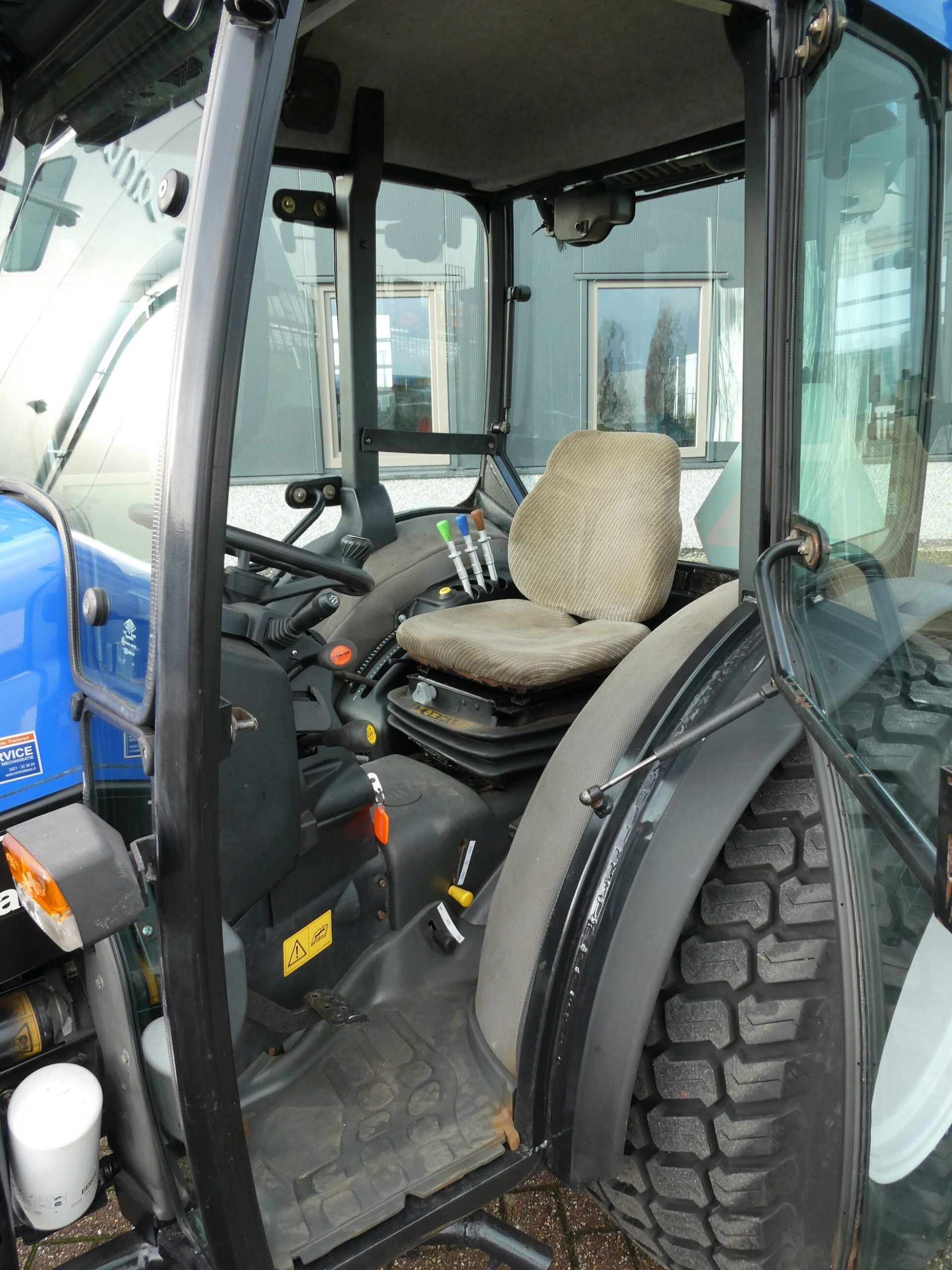 New Holland TCE50 4wd - Afbeelding 10