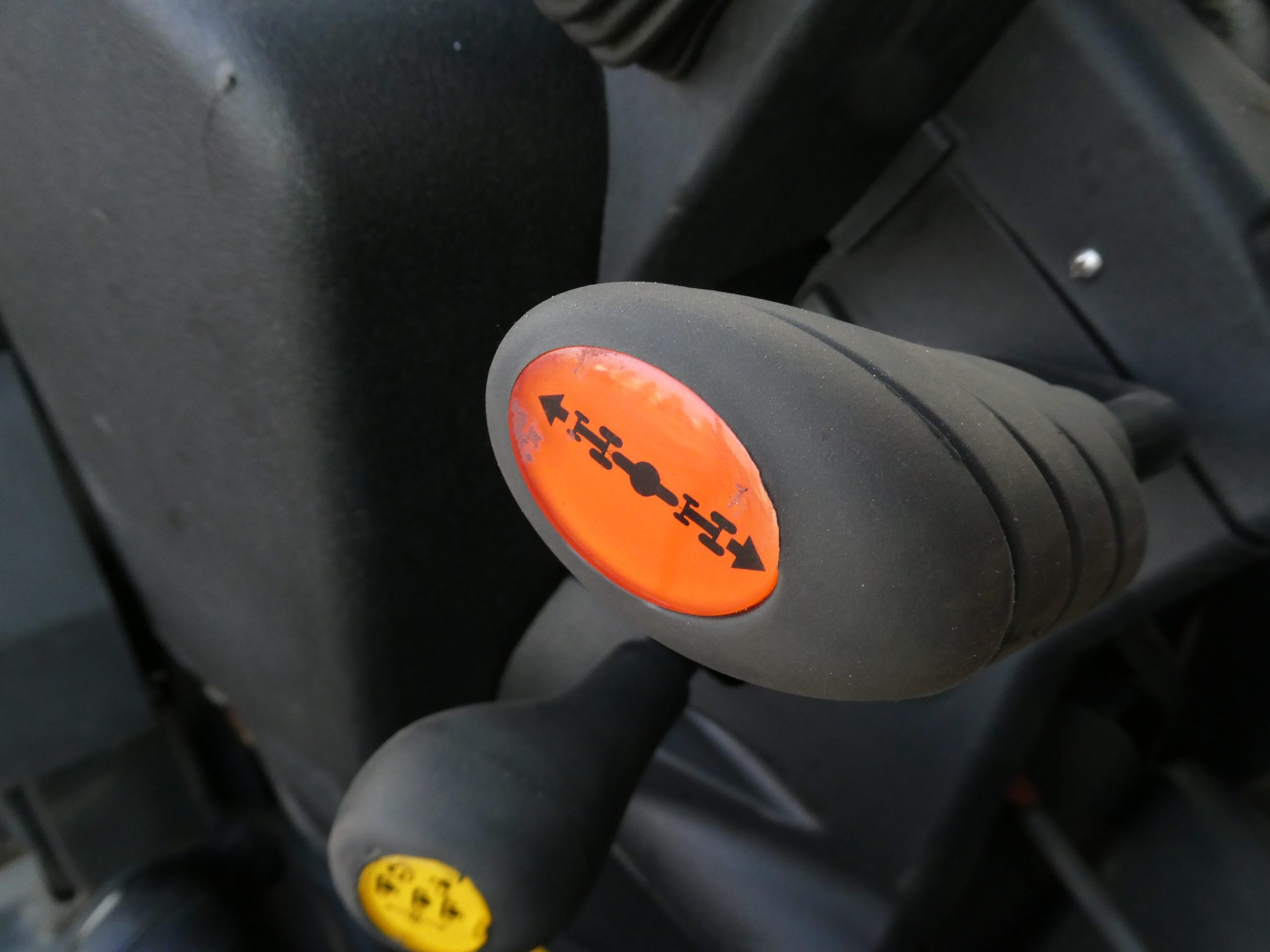 New Holland TCE50 4wd - Afbeelding 13