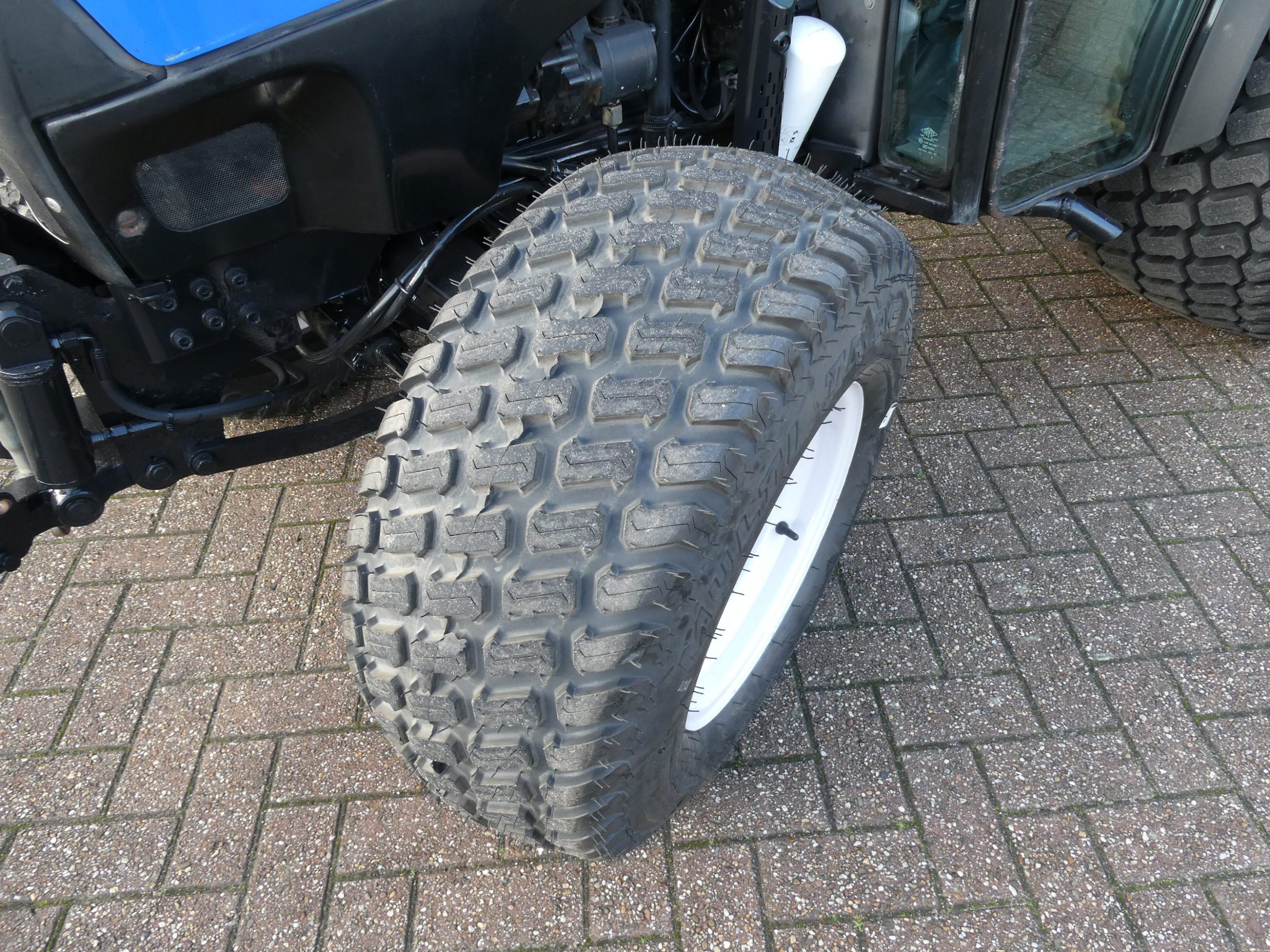 New Holland TCE50 4wd - Afbeelding 29