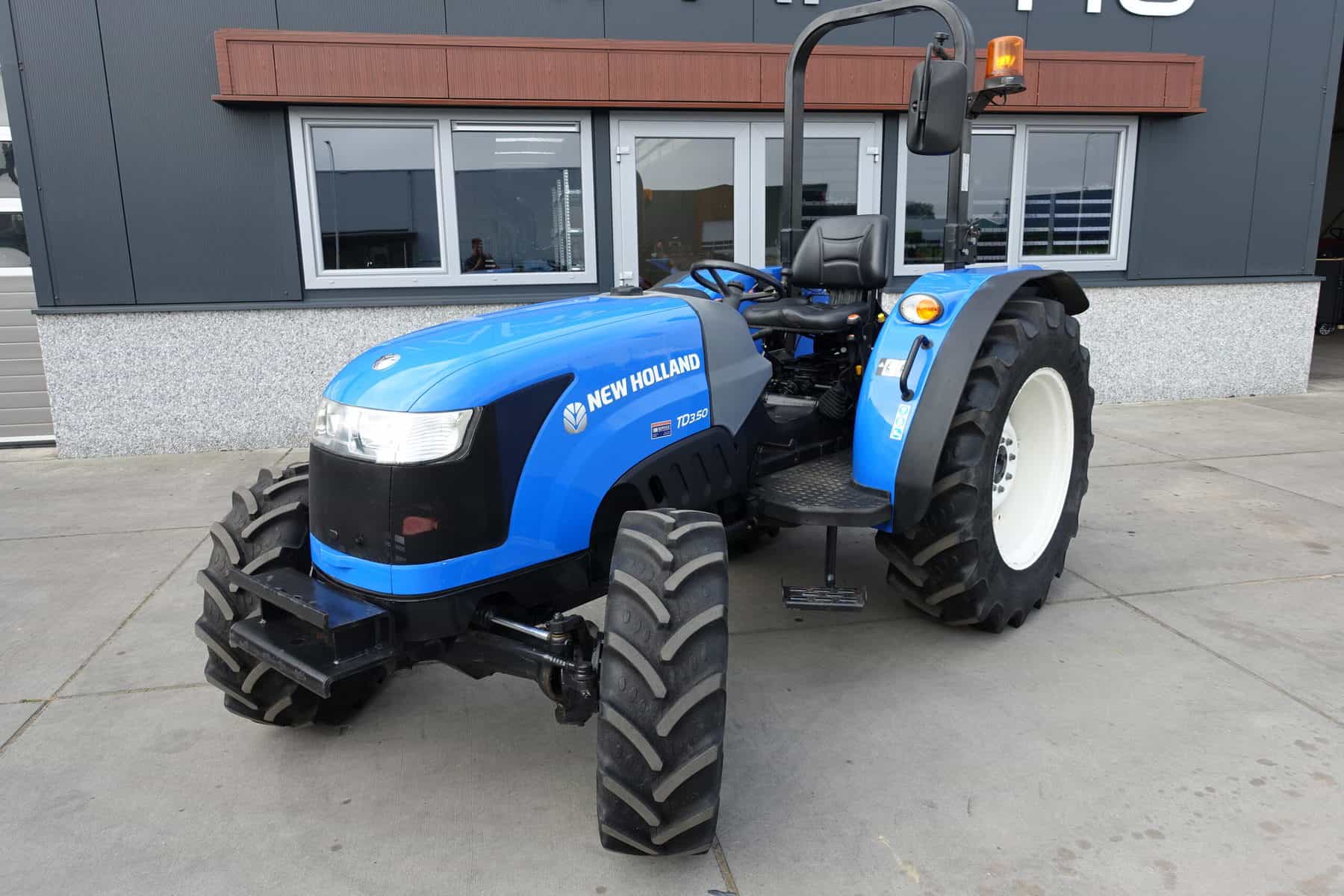 New Holland TD3.50 4wd - Afbeelding 3